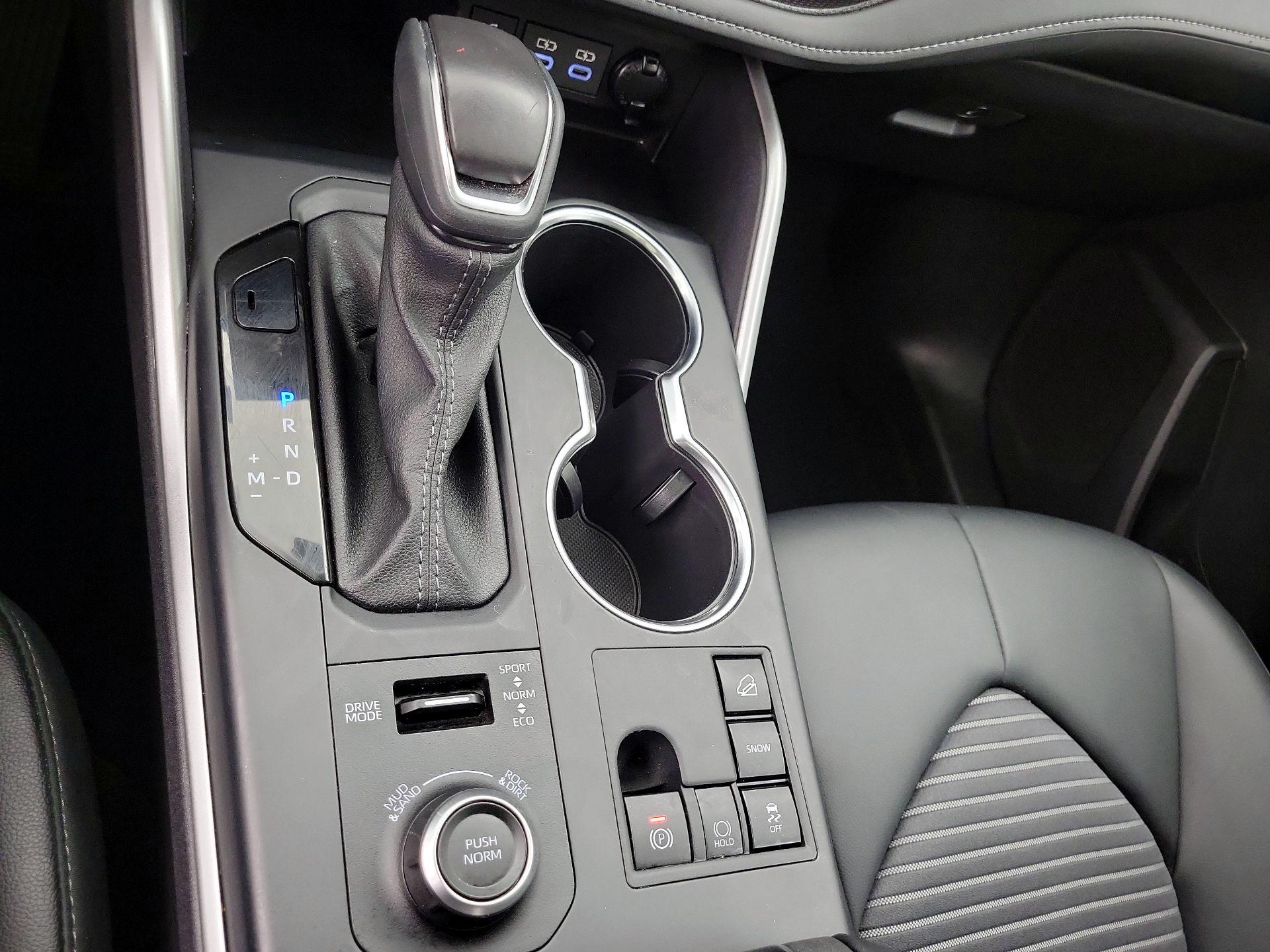 Thumbnail: 2025 Toyota Highlander - 17