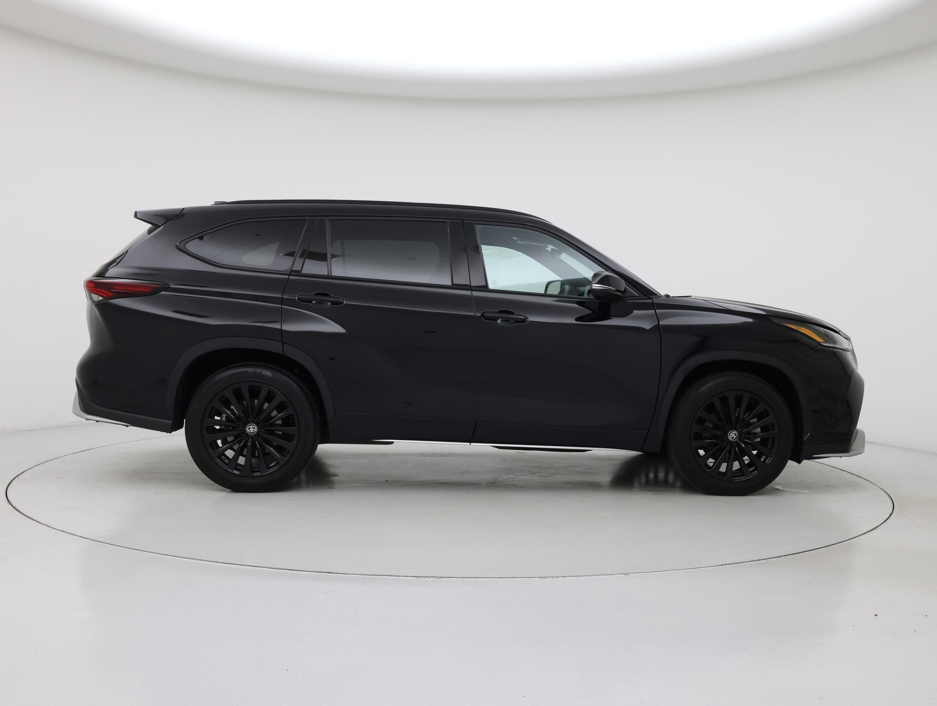 Thumbnail: 2025 Toyota Highlander - 7