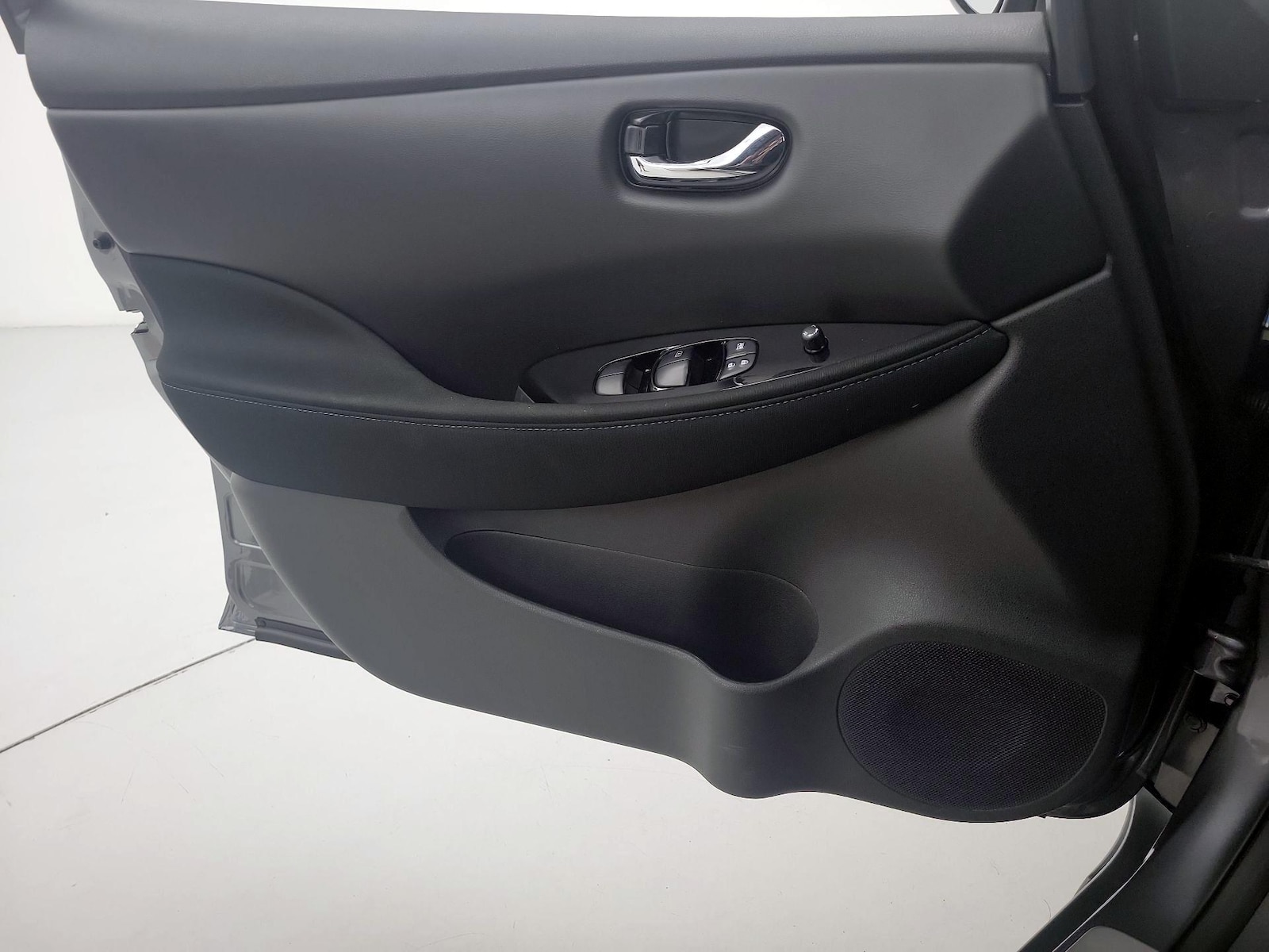 2024 Nissan LEAF SV PLUS - Photo 13