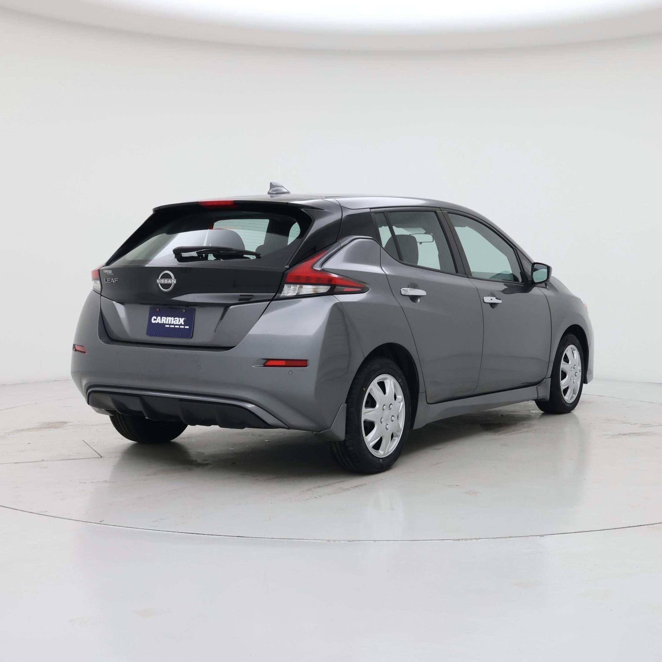 Thumbnail: 2024 Nissan Leaf - 8