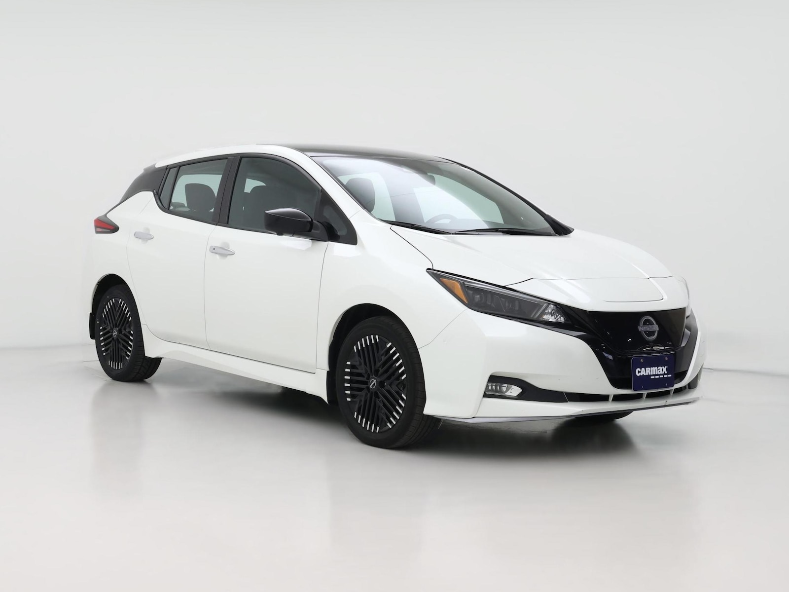 2024 Nissan LEAF