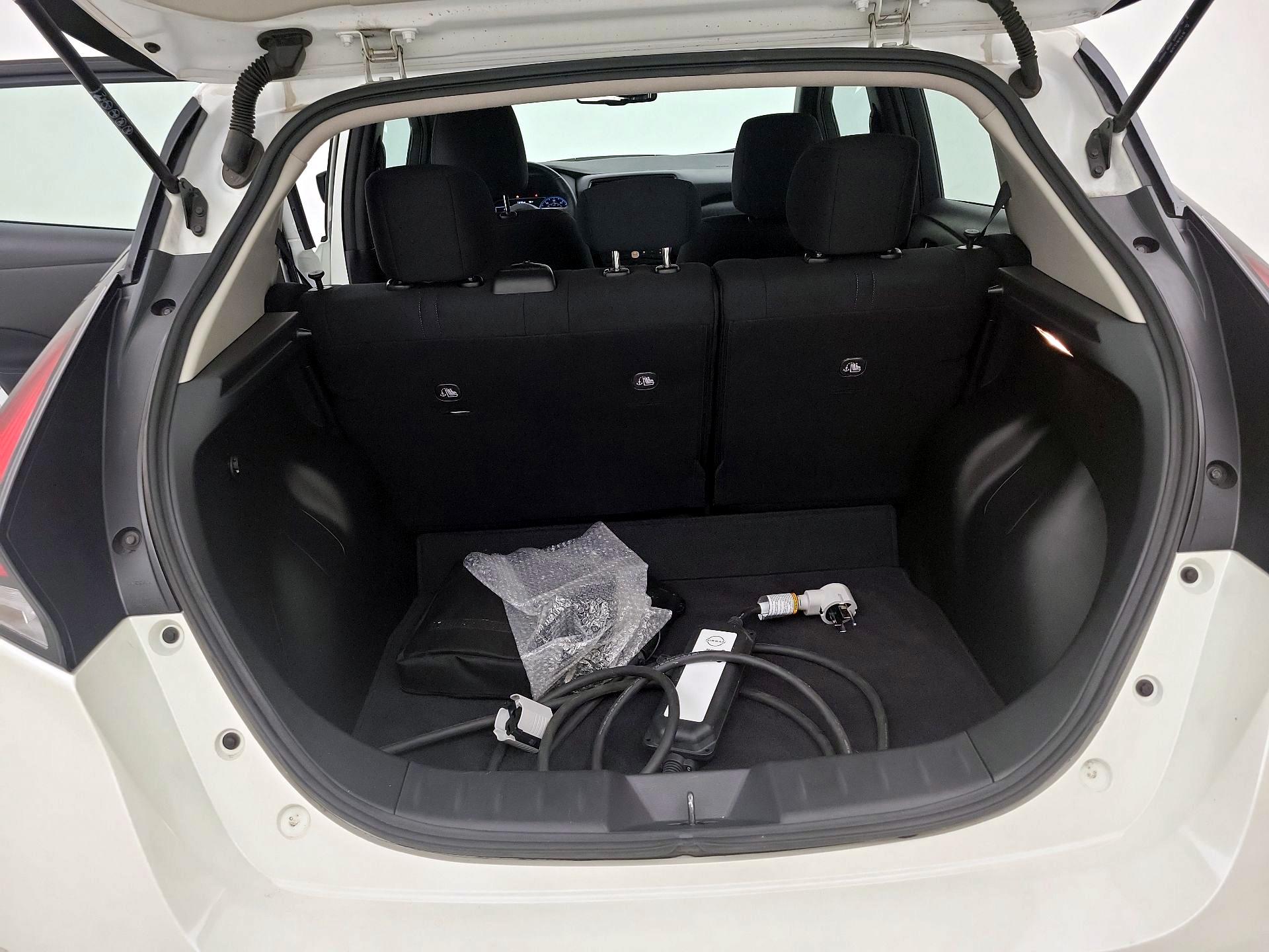 Thumbnail: 2024 Nissan Leaf - 20
