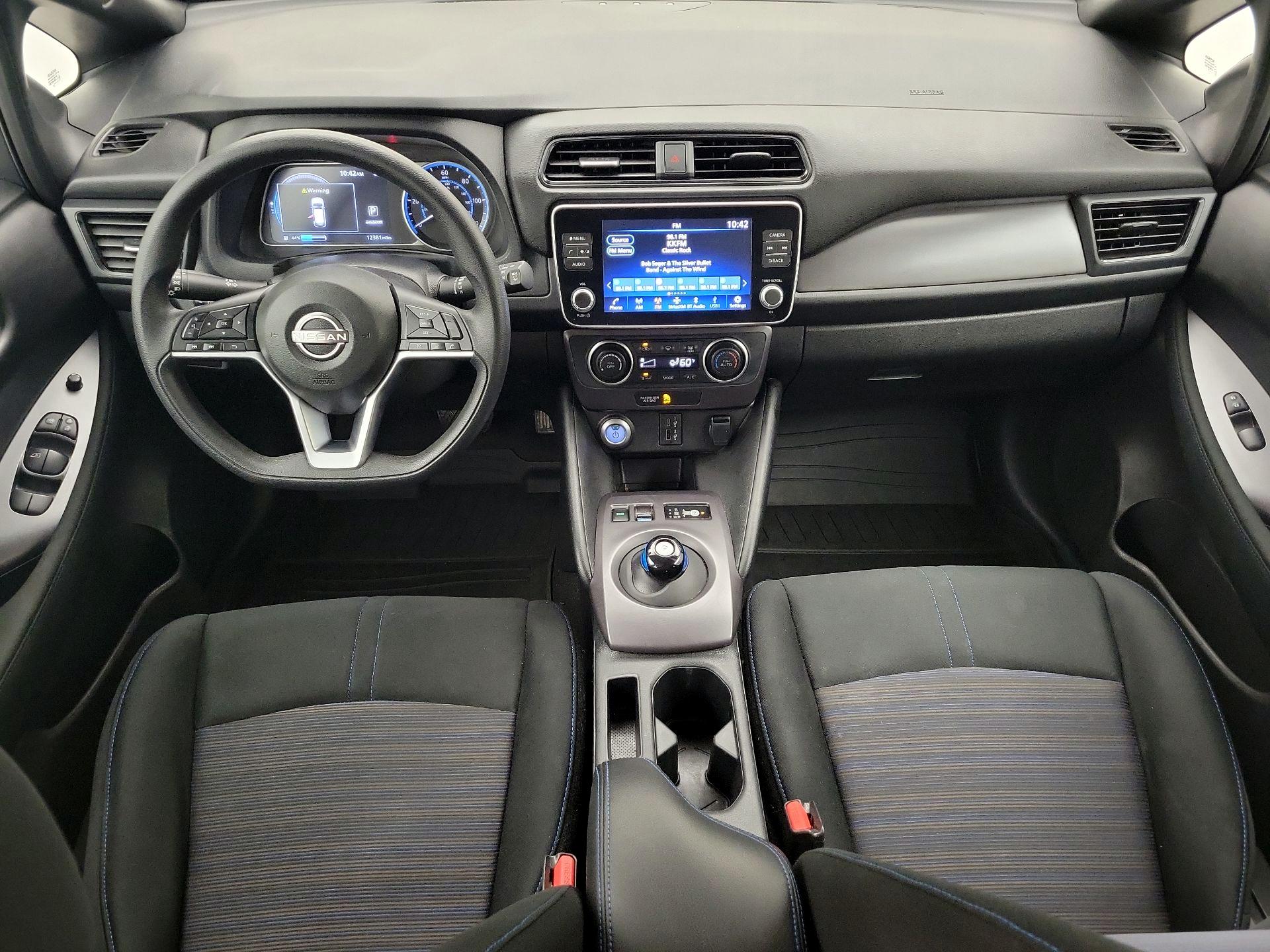 Thumbnail: 2025 Nissan Leaf - 9