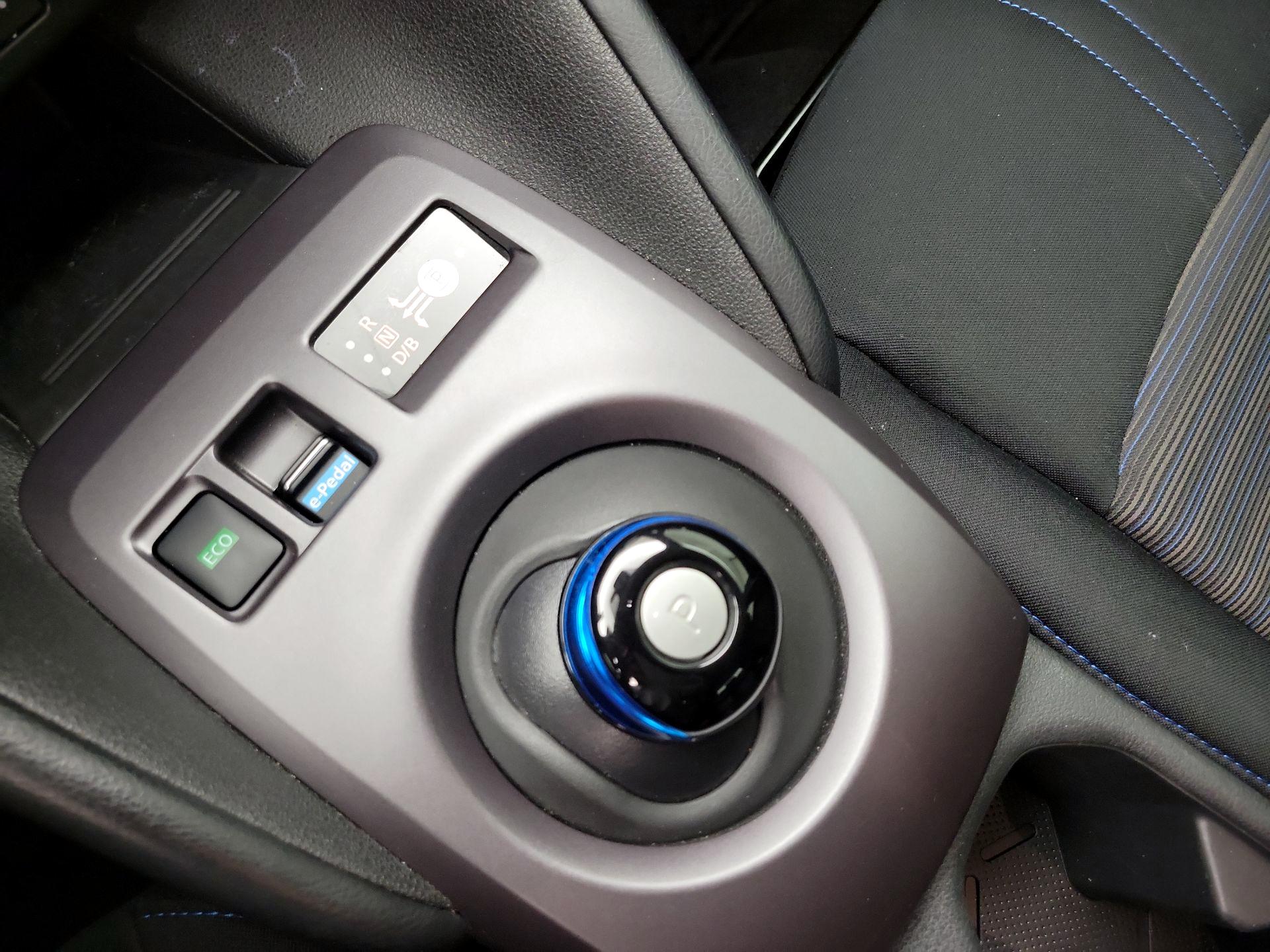 Thumbnail: 2024 Nissan Leaf - 17
