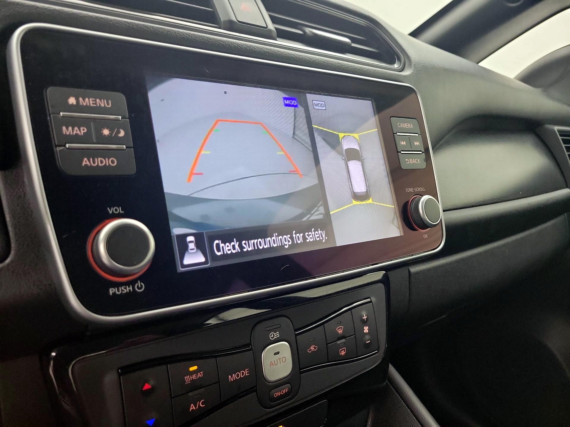 Thumbnail: 2025 Nissan Leaf - 14