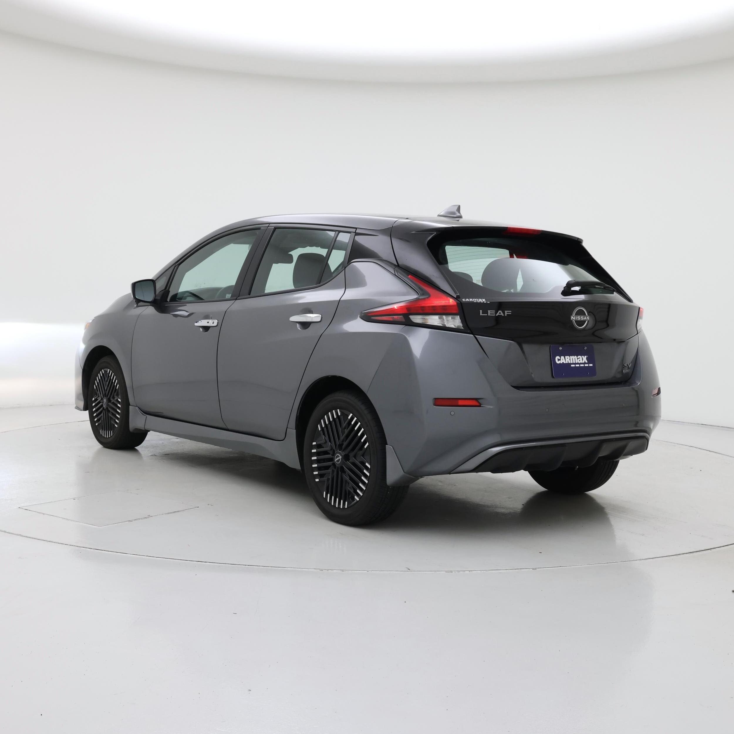 Thumbnail: 2025 Nissan Leaf - 2