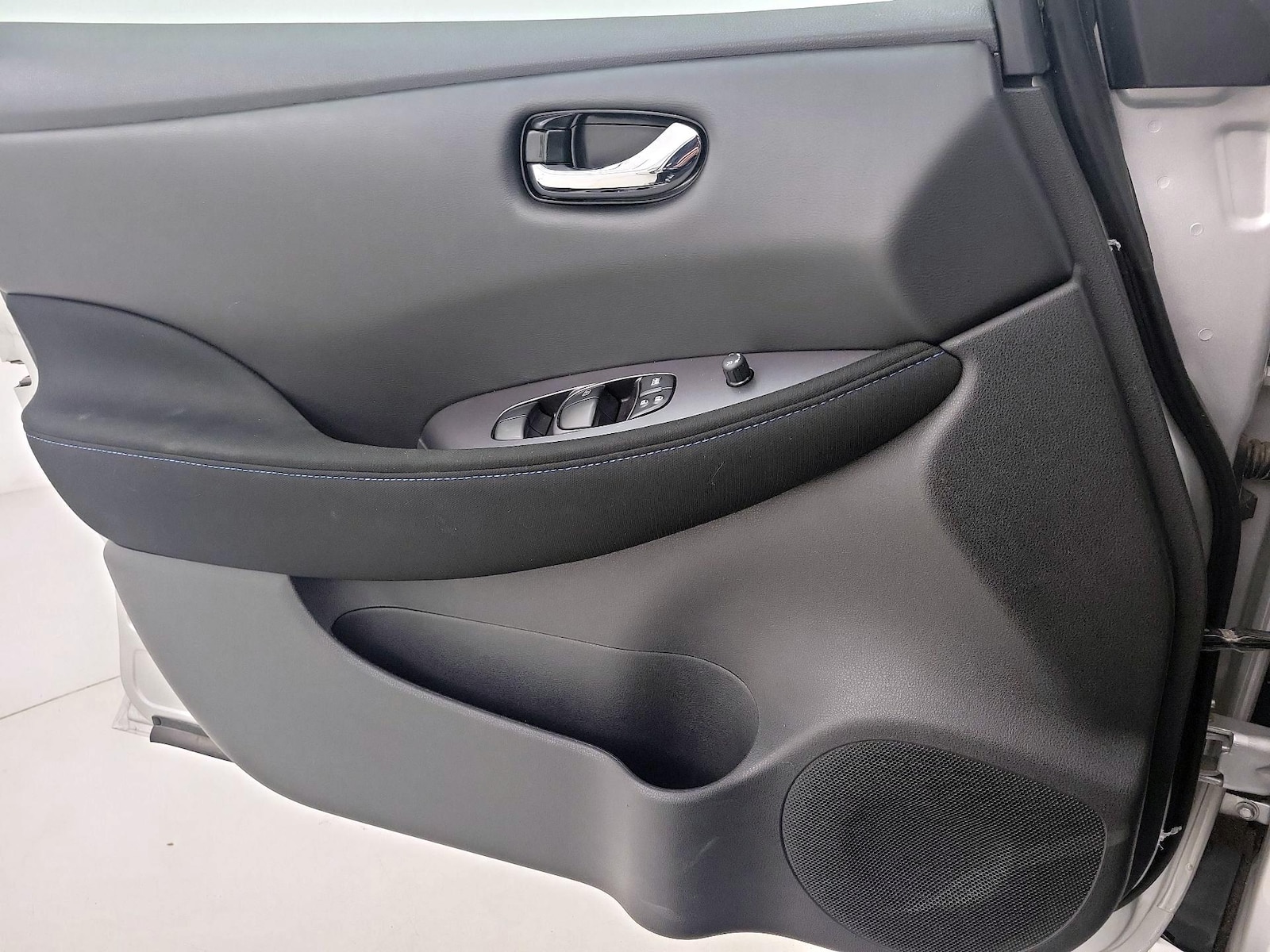2024 Nissan LEAF S - Photo 13