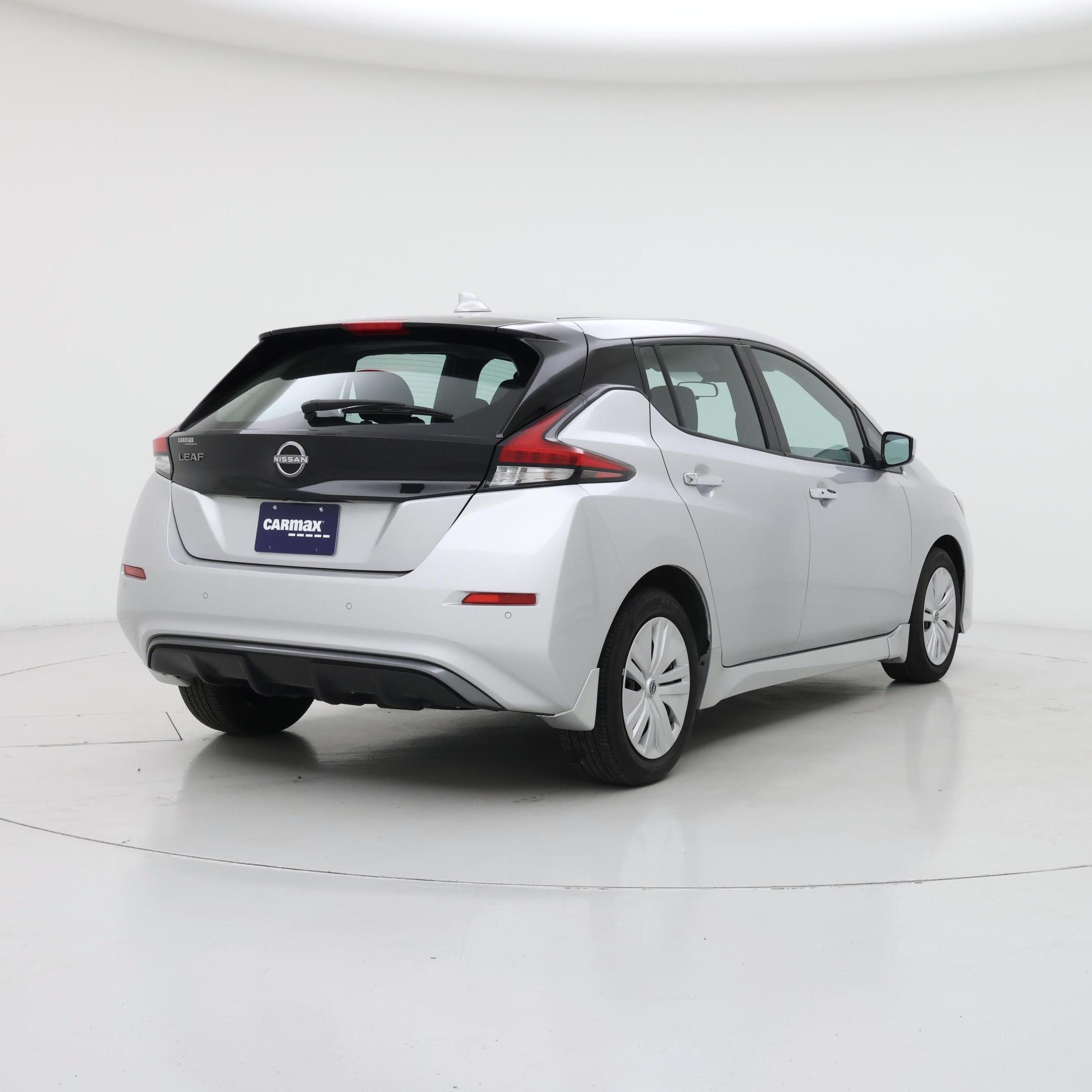 Thumbnail: 2024 Nissan Leaf - 8