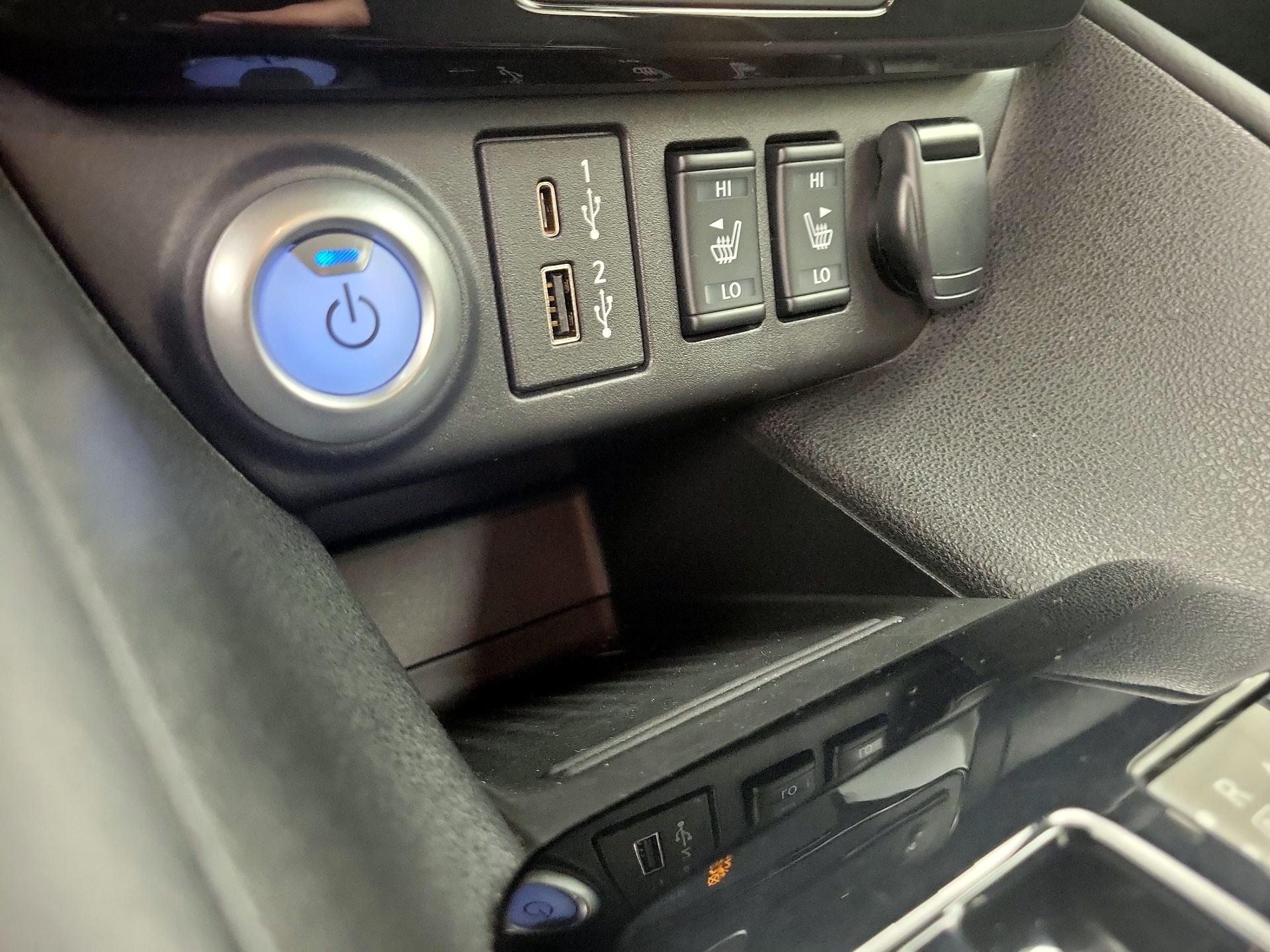 Thumbnail: 2024 Nissan Leaf - 18