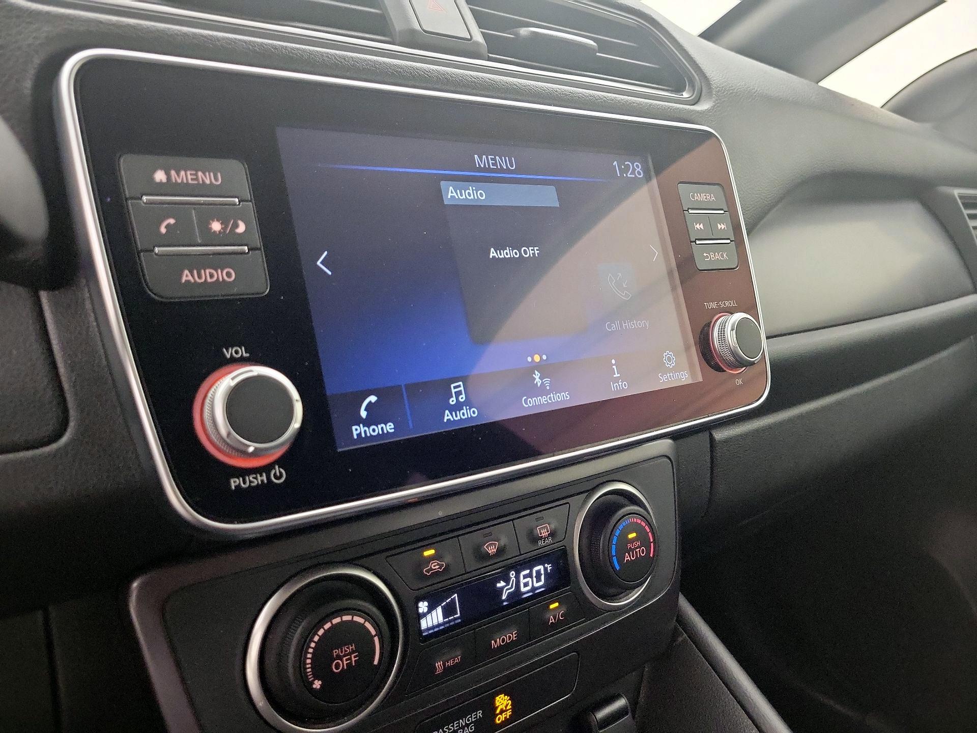 Thumbnail: 2025 Nissan Leaf - 15