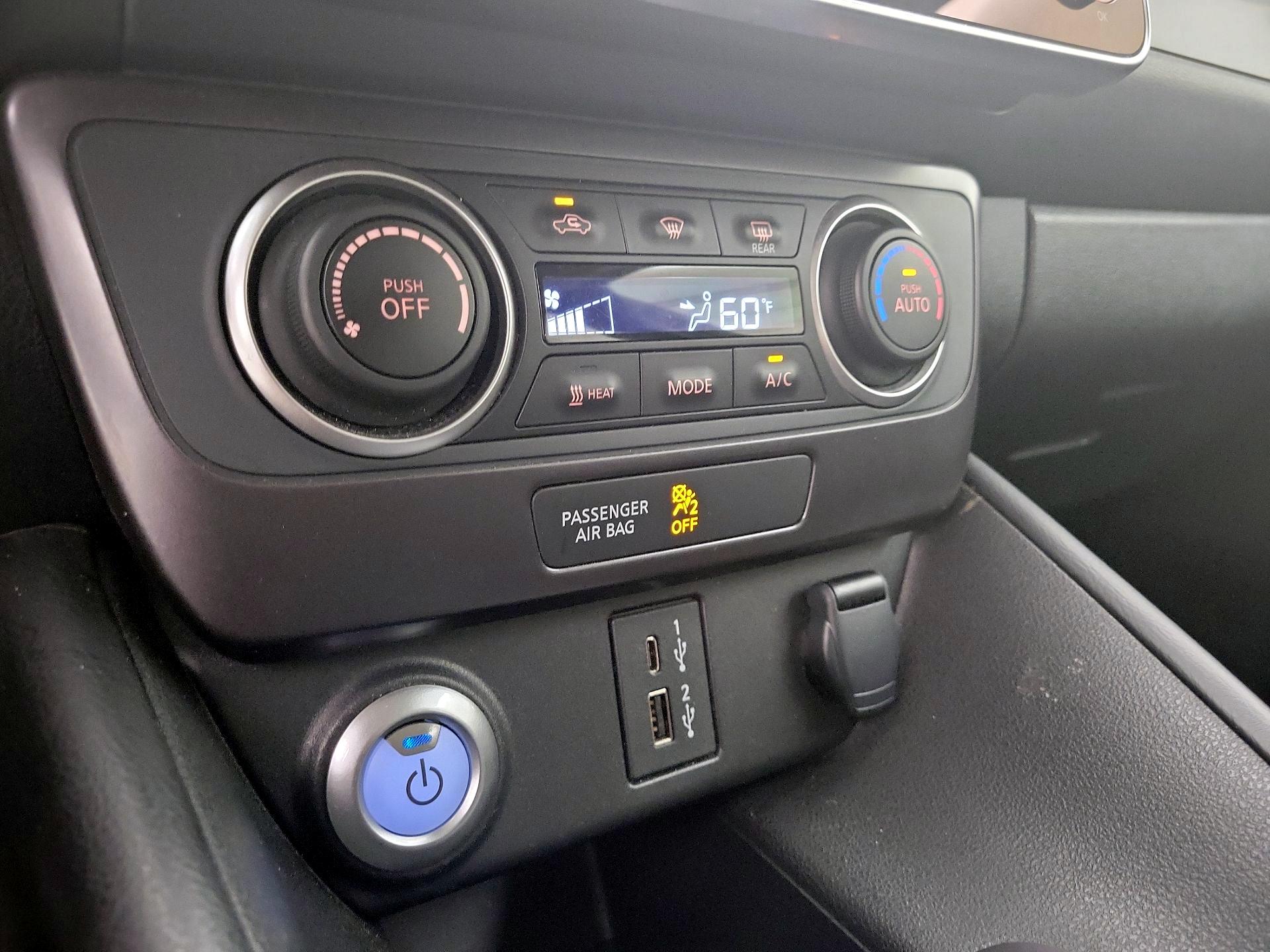 Thumbnail: 2025 Nissan Leaf - 16