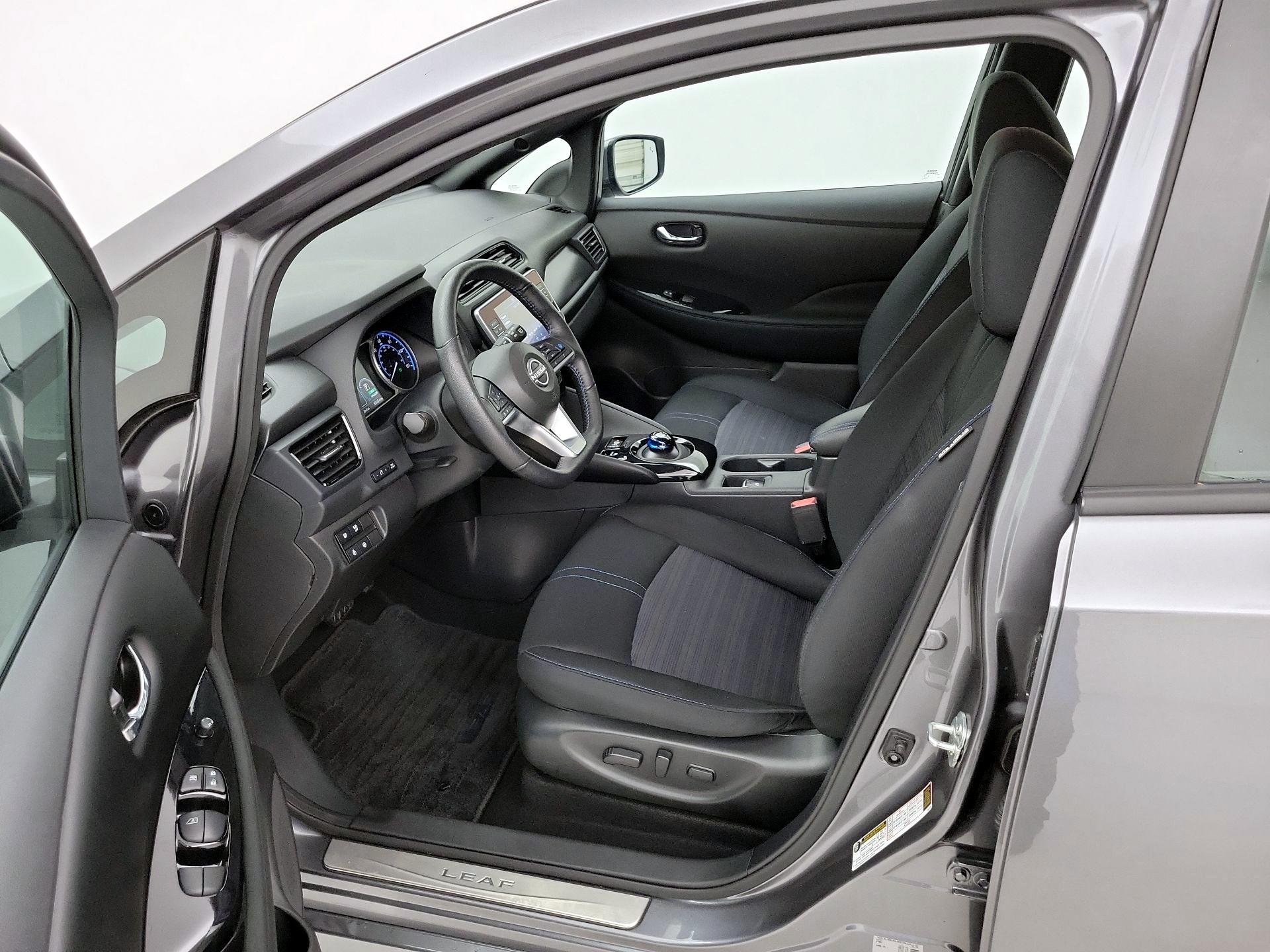 Thumbnail: 2024 Nissan Leaf - 11