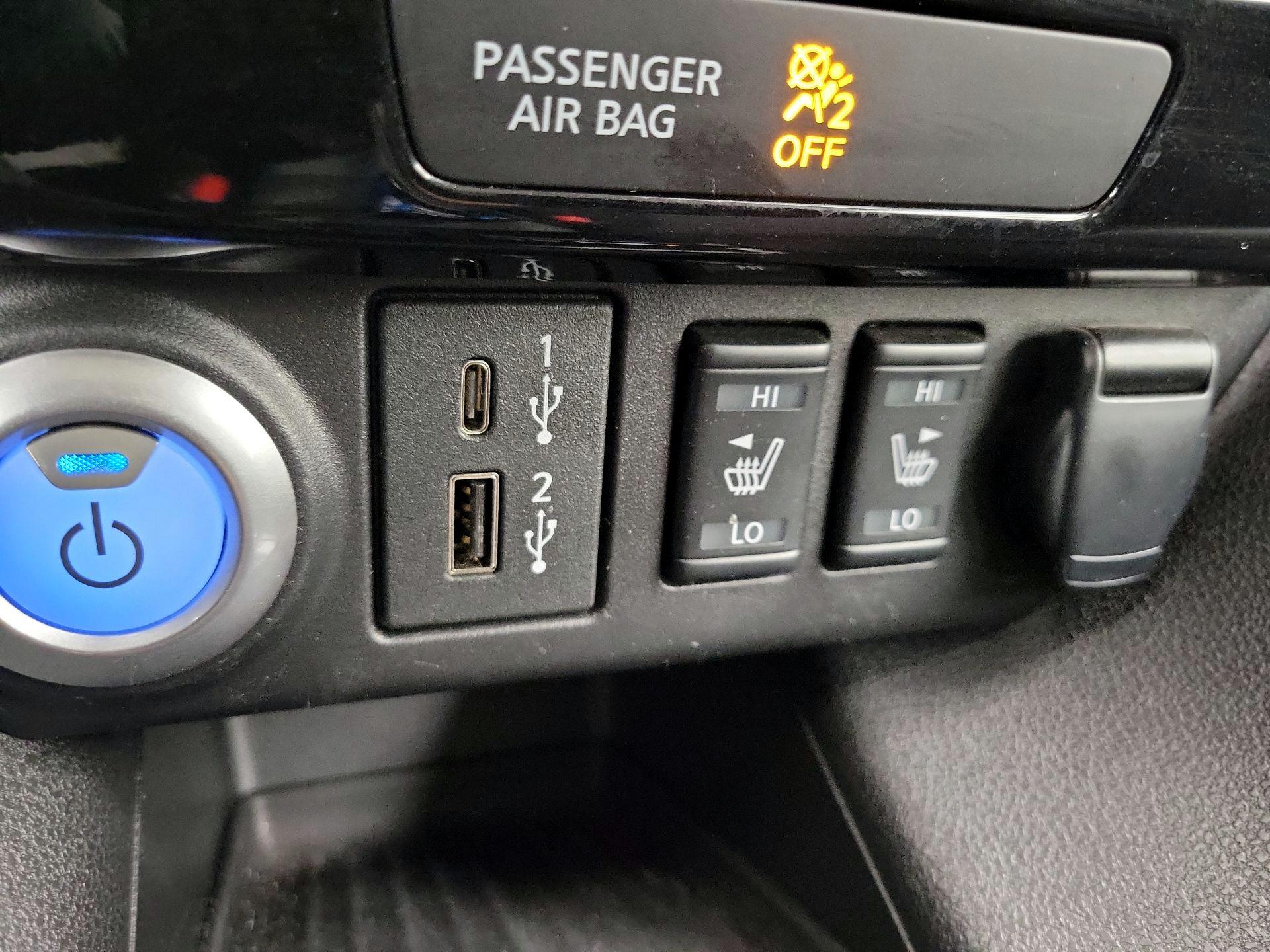 Thumbnail: 2024 Nissan Leaf - 19
