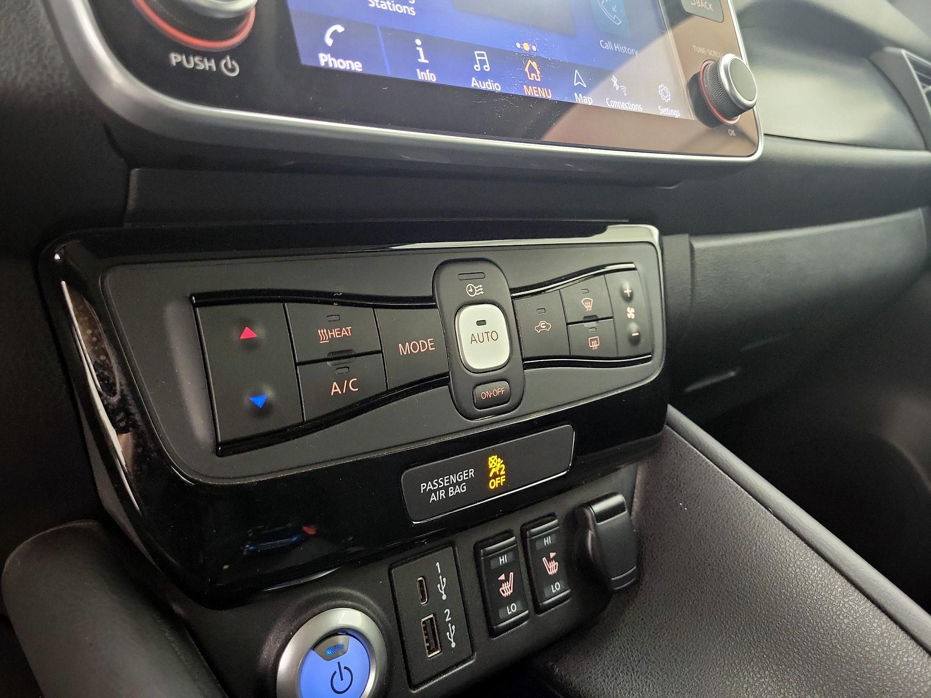 Thumbnail: 2025 Nissan Leaf - 17