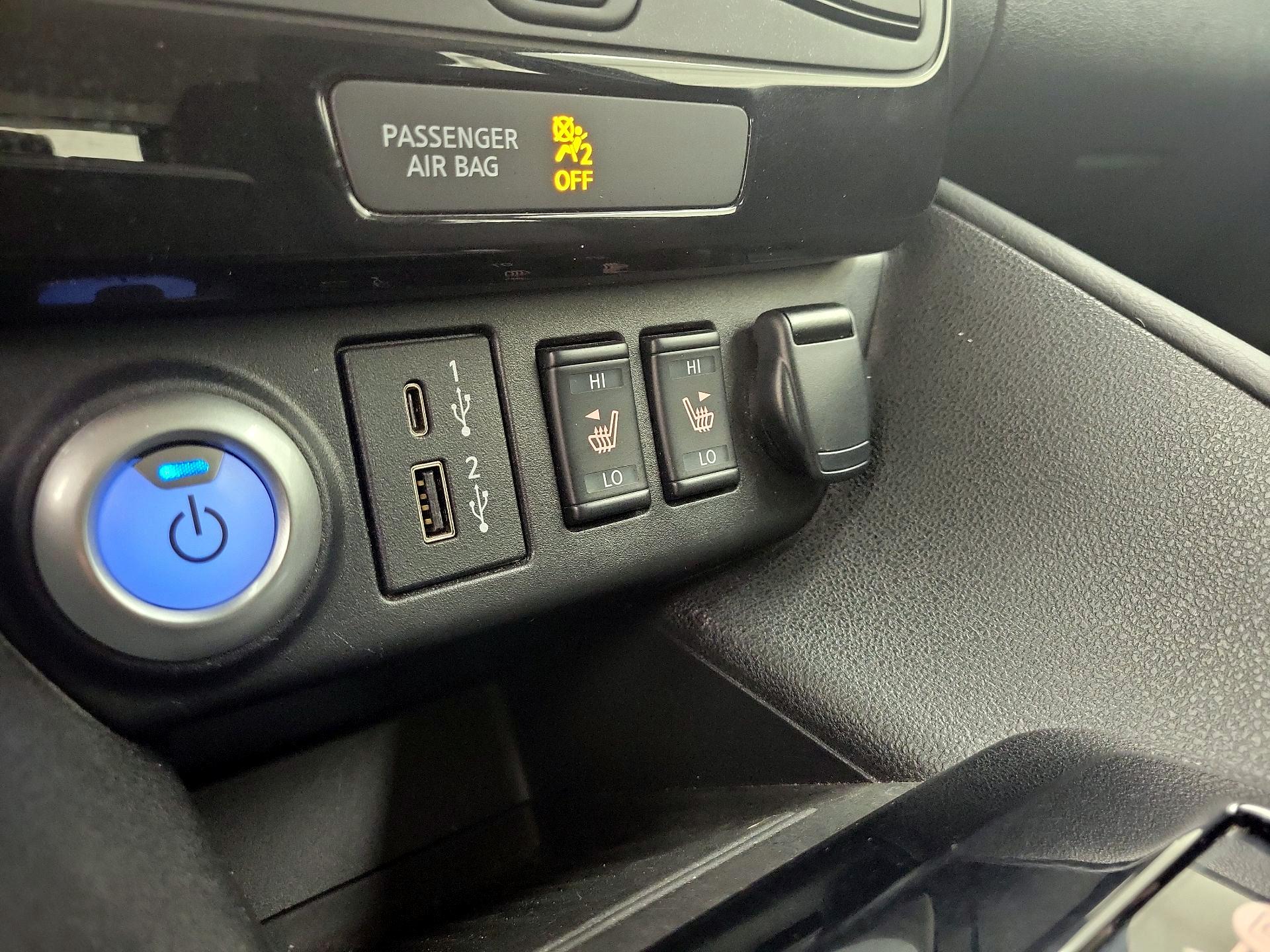 Thumbnail: 2025 Nissan Leaf - 19