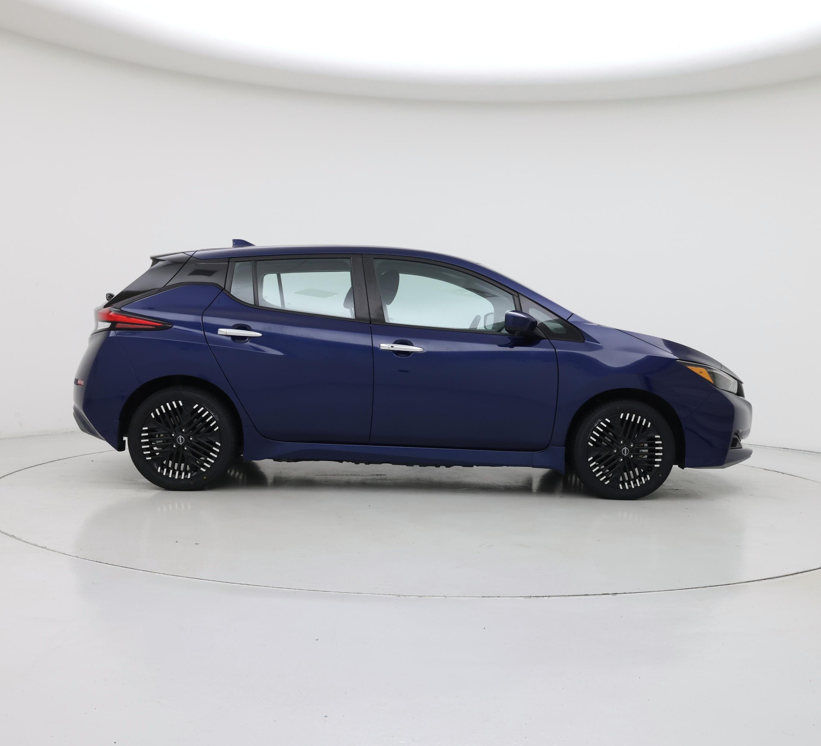 Thumbnail: 2024 Nissan Leaf - 7