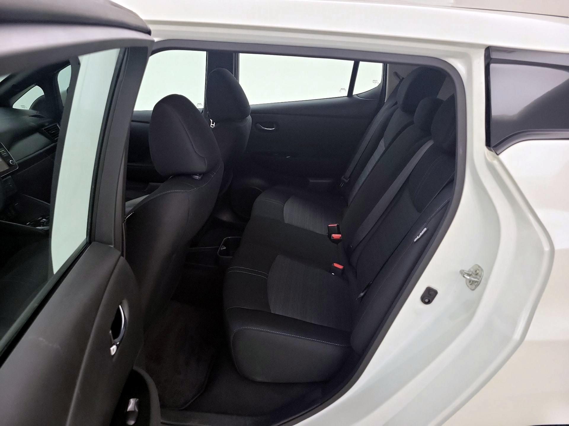 Thumbnail: 2024 Nissan Leaf - 20