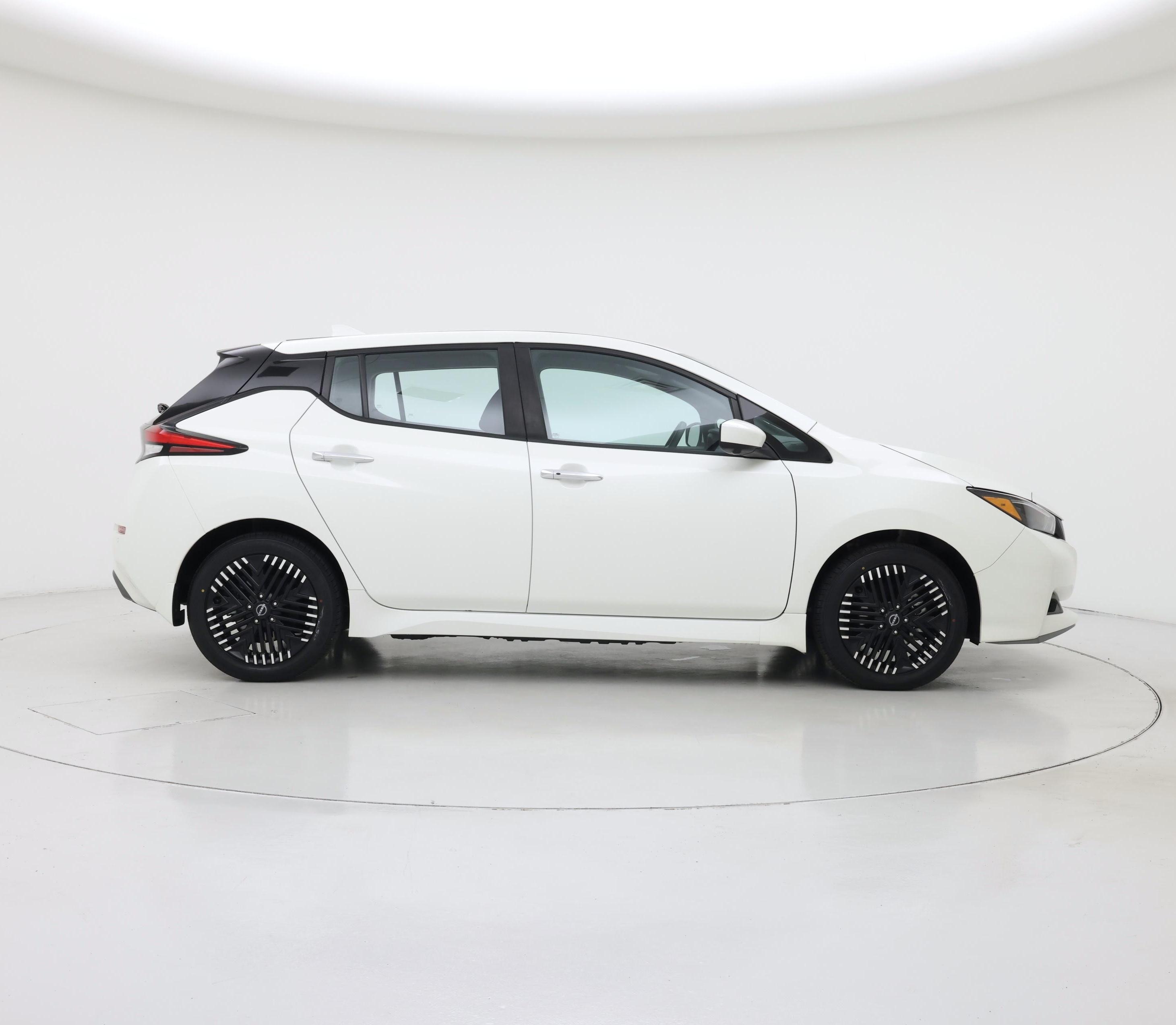 Thumbnail: 2024 Nissan Leaf - 7