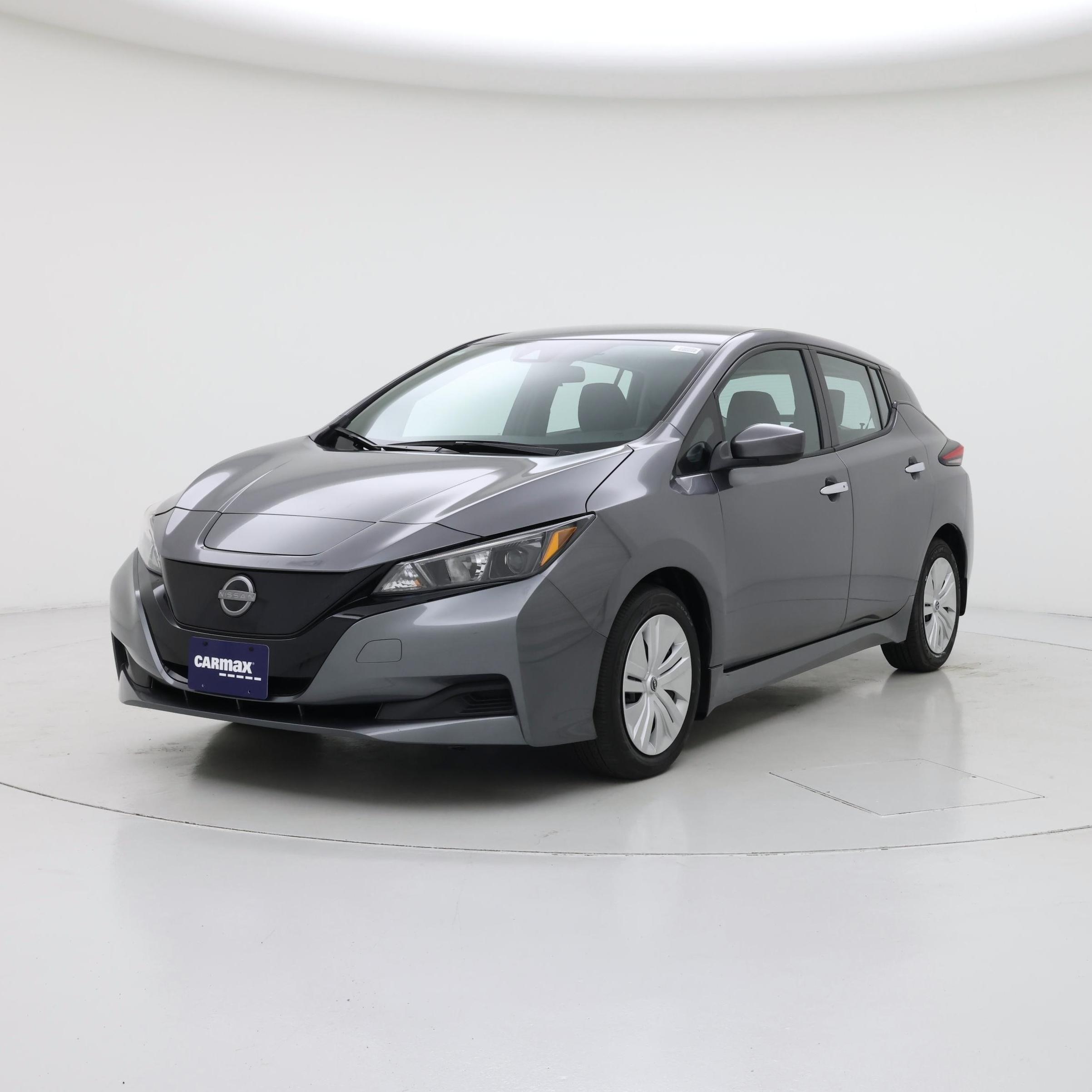 Thumbnail: 2025 Nissan Leaf - 4