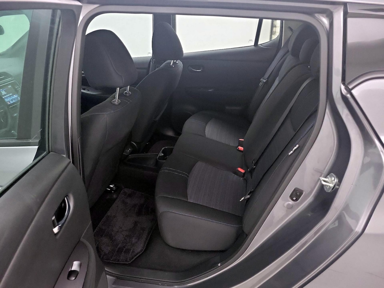 2024 Nissan LEAF S - Photo 20
