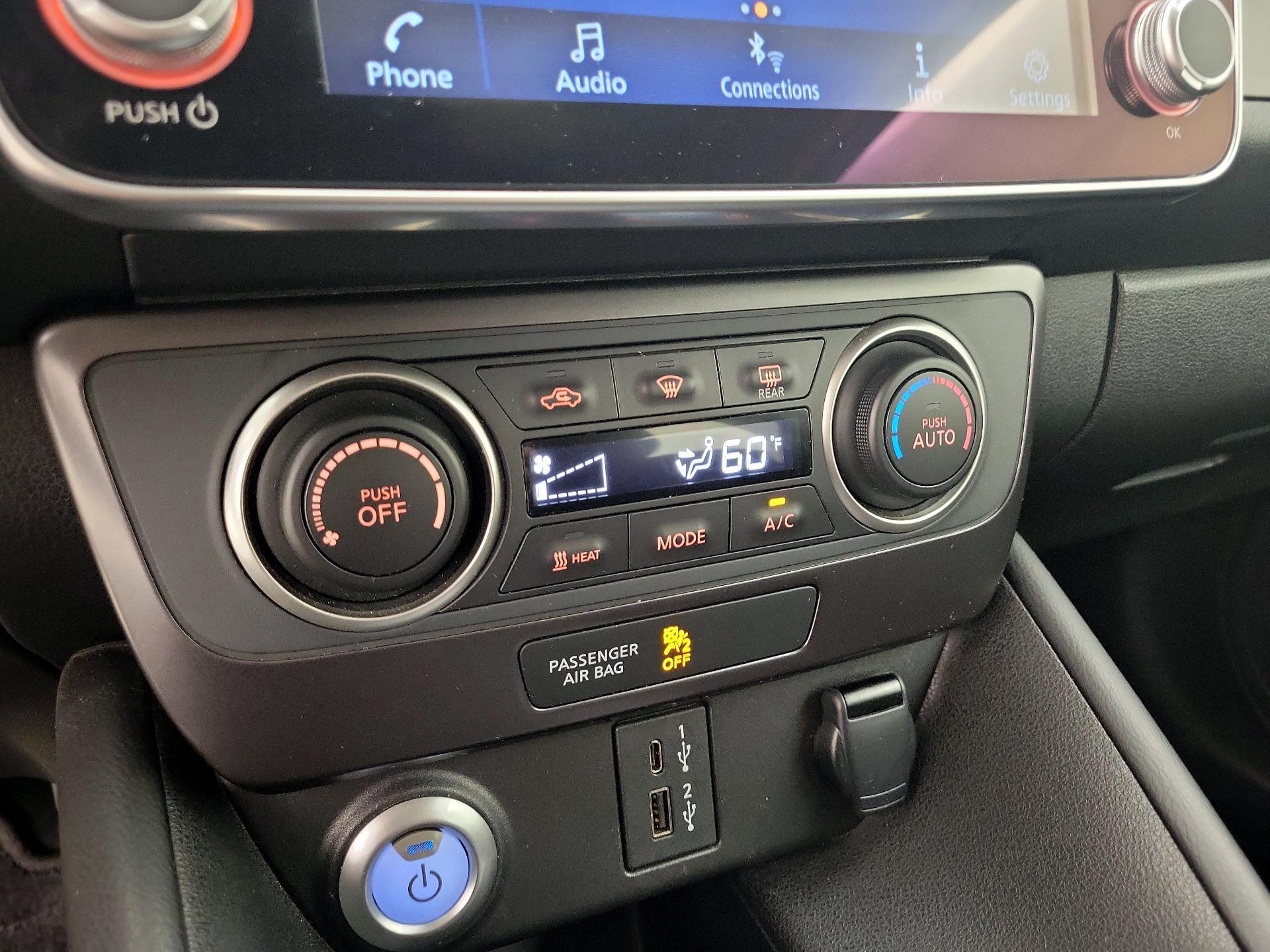 Thumbnail: 2025 Nissan Leaf - 16
