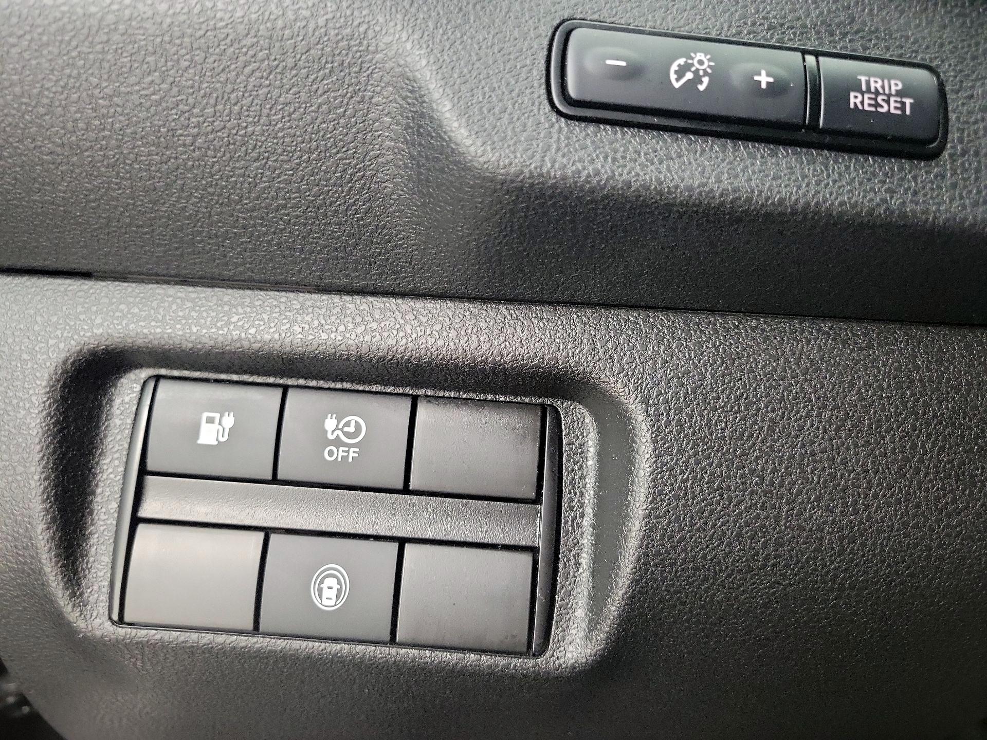 Thumbnail: 2024 Nissan Leaf - 13