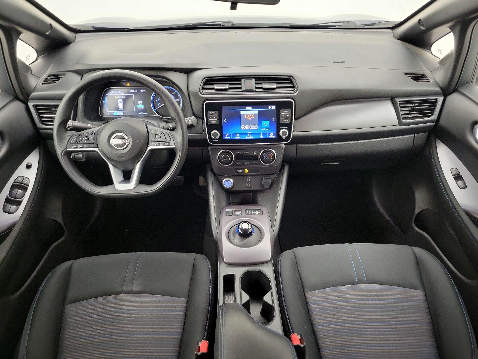 Thumbnail: 2025 Nissan Leaf - 9