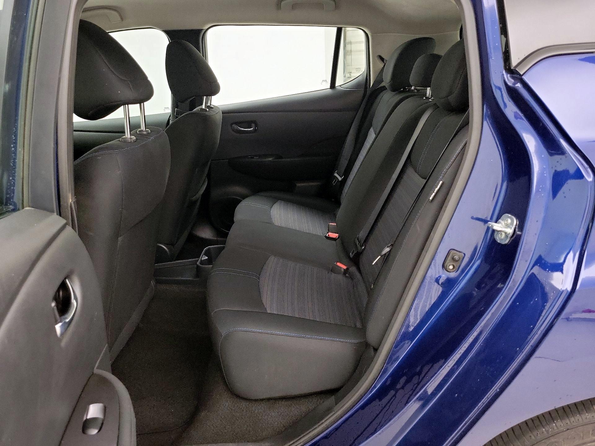Thumbnail: 2025 Nissan Leaf - 19