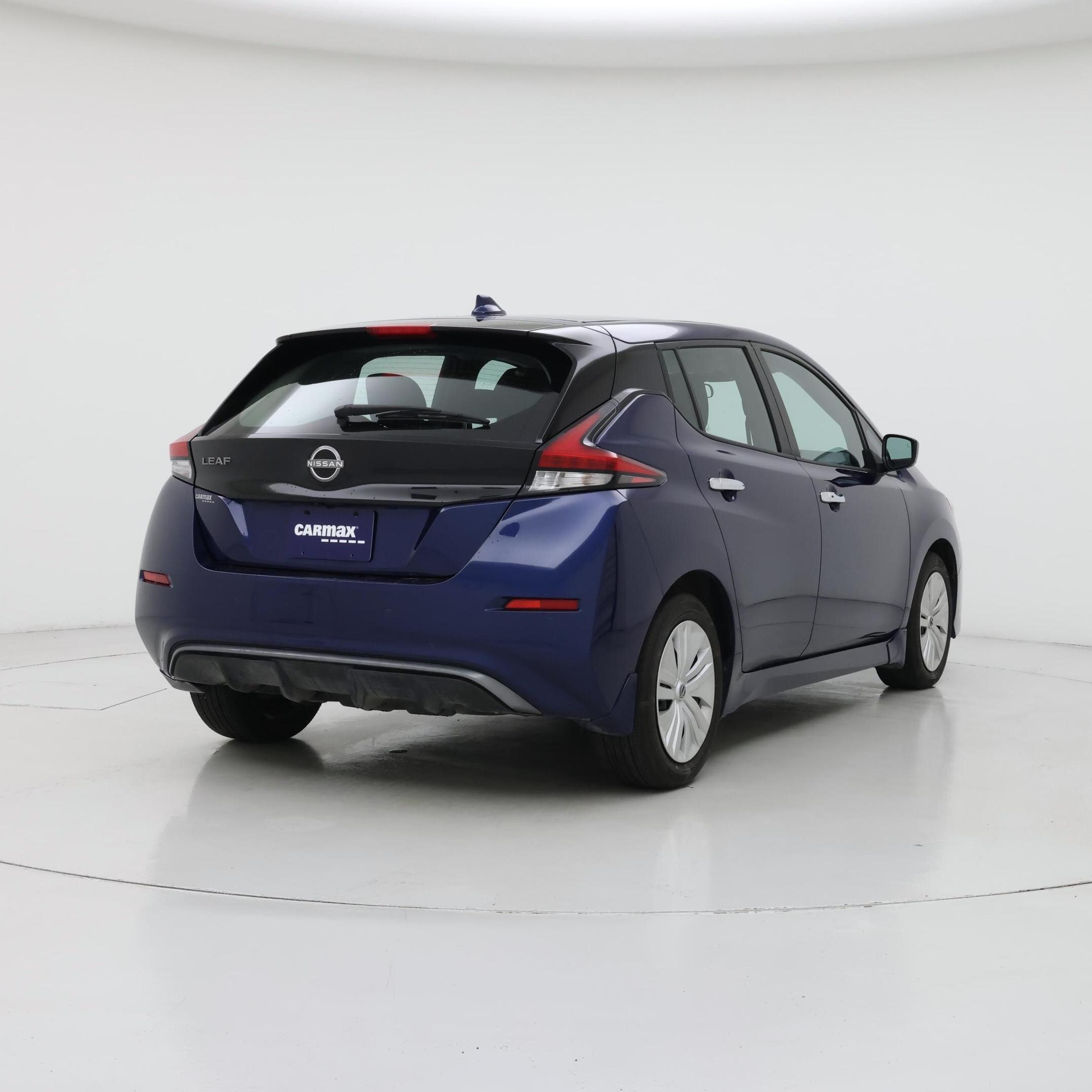 Thumbnail: 2025 Nissan Leaf - 8