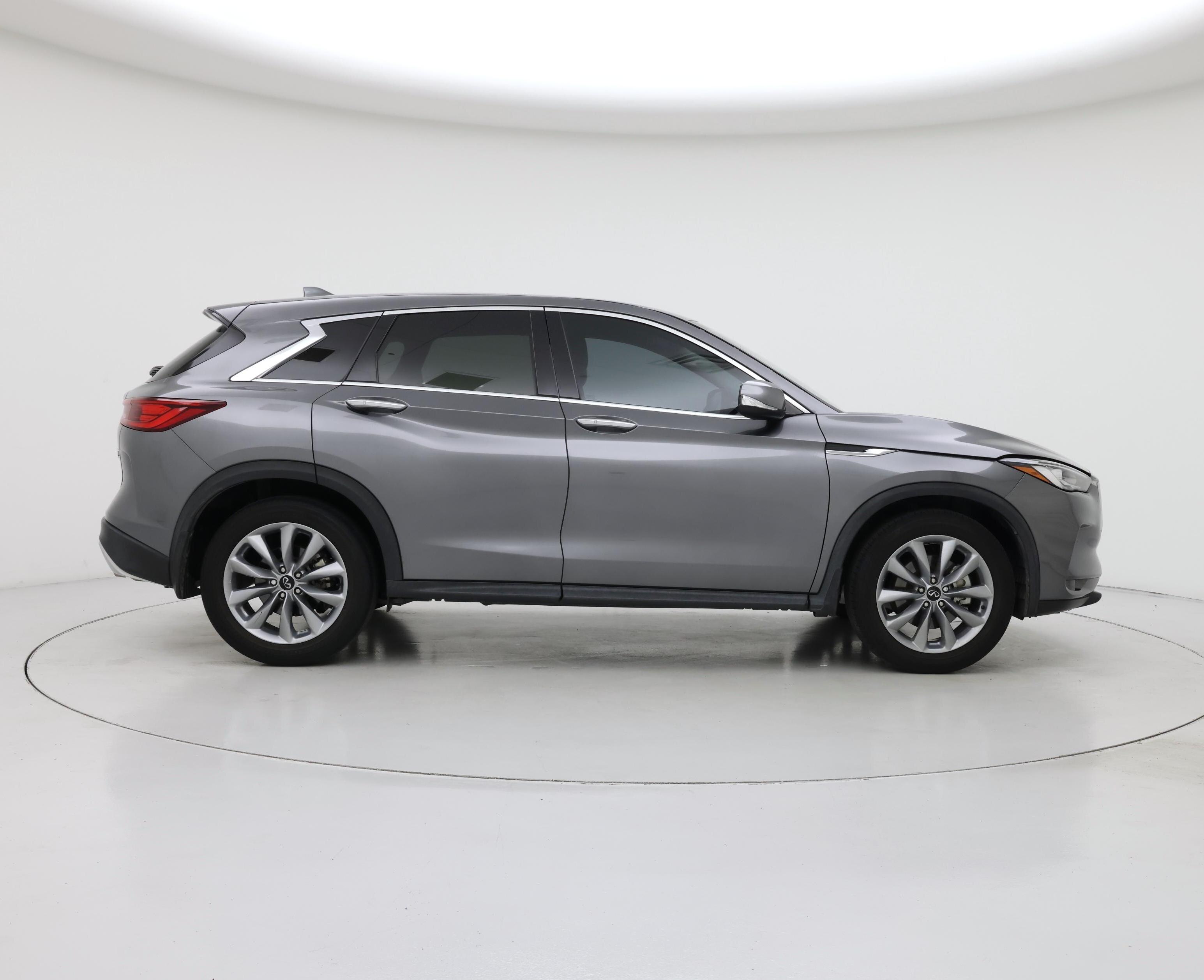 Thumbnail: 2022 INFINITI QX50 - 7