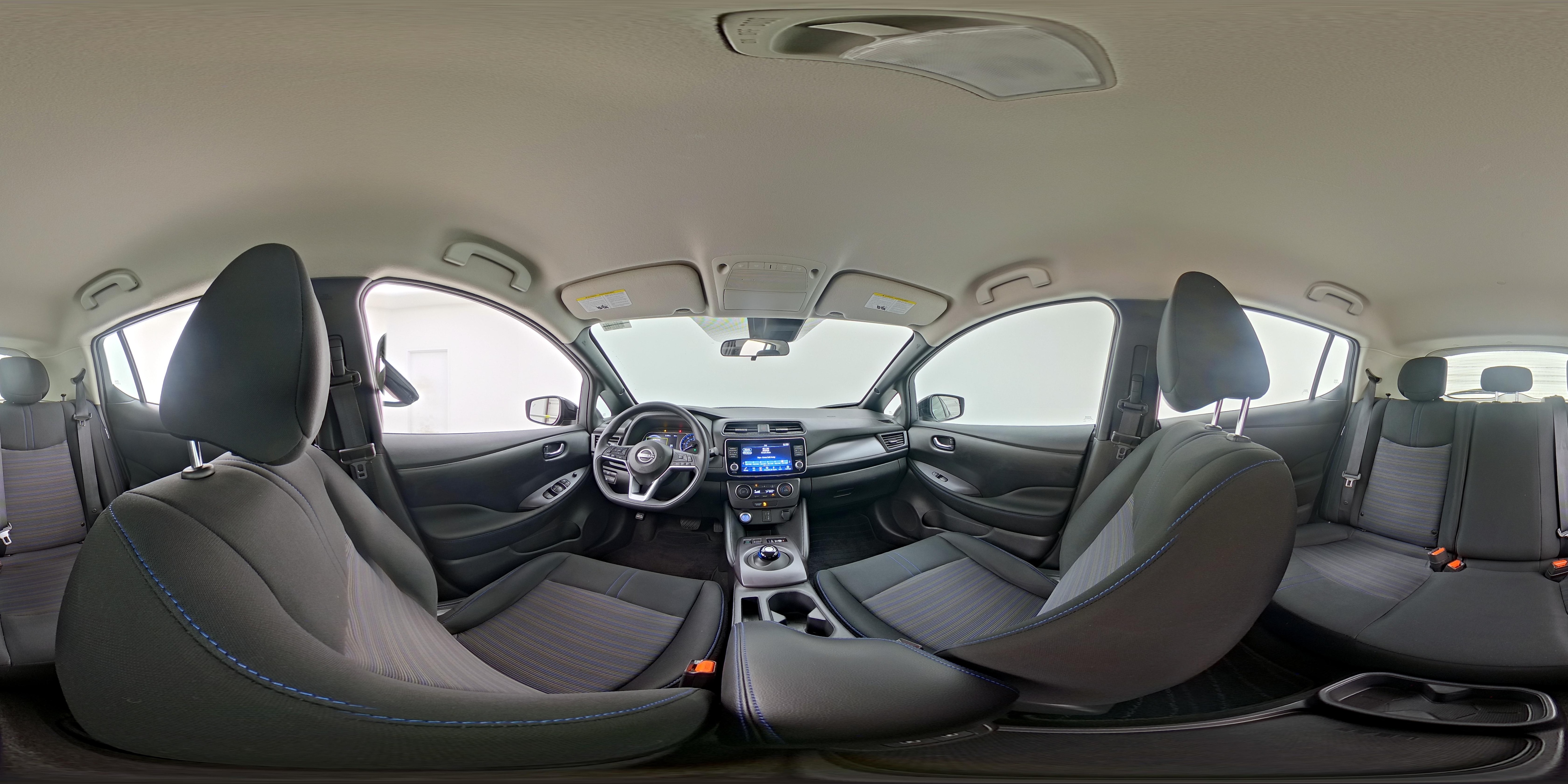 2025 Nissan Leaf S - Photo 24