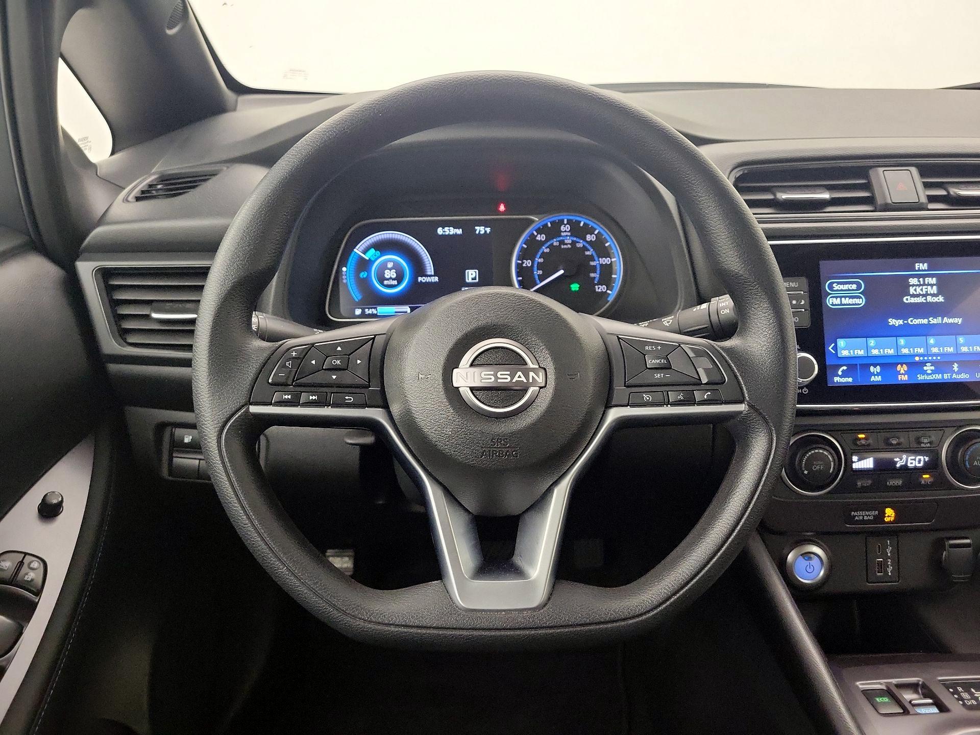 Thumbnail: 2025 Nissan Leaf - 10