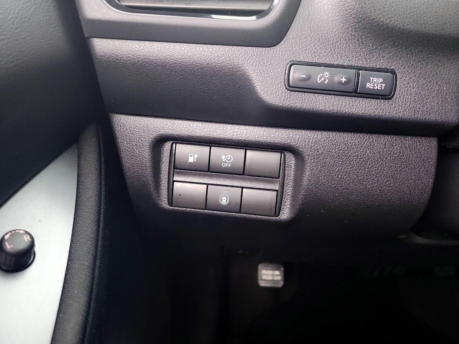 Thumbnail: 2024 Nissan Leaf - 13