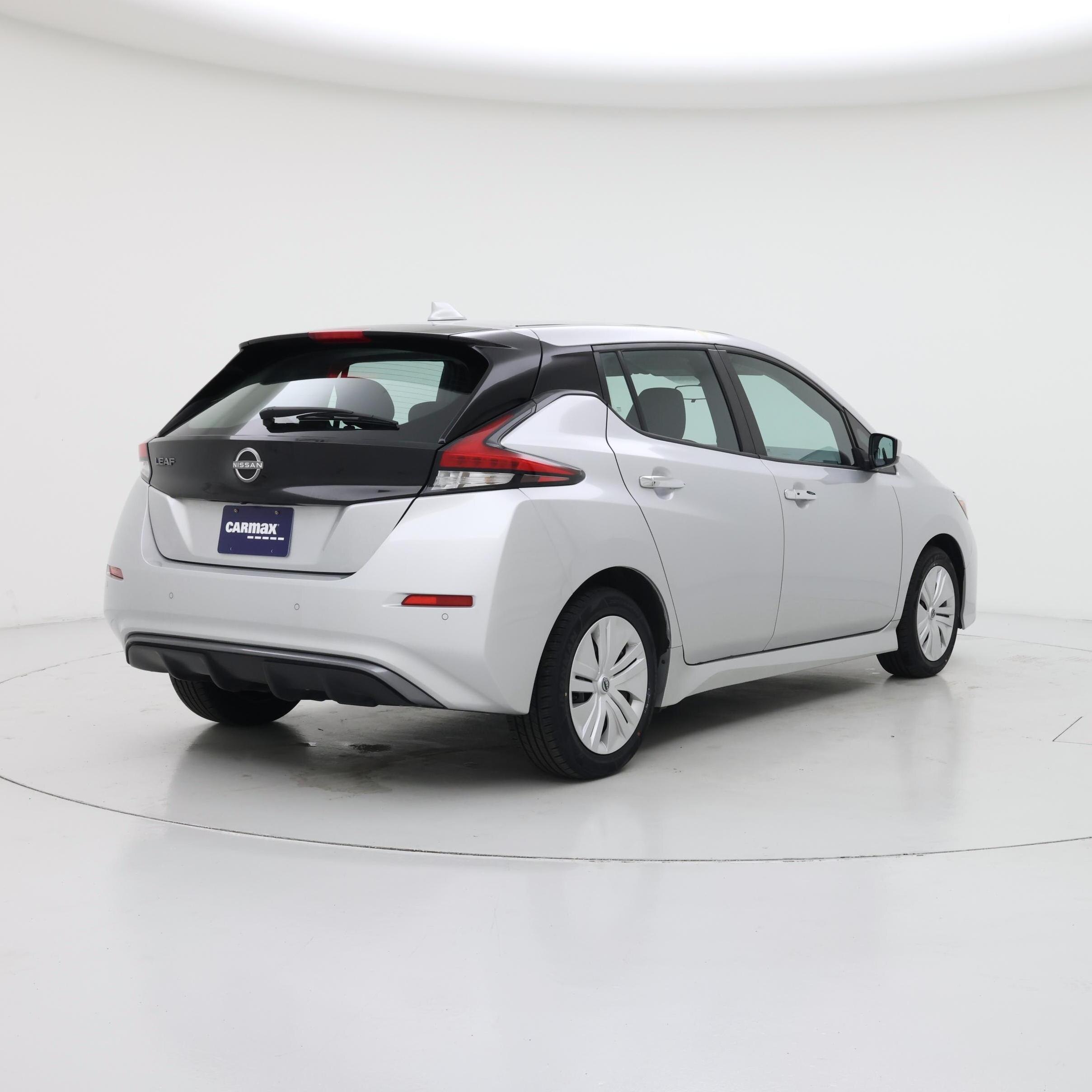 Thumbnail: 2024 Nissan Leaf - 8