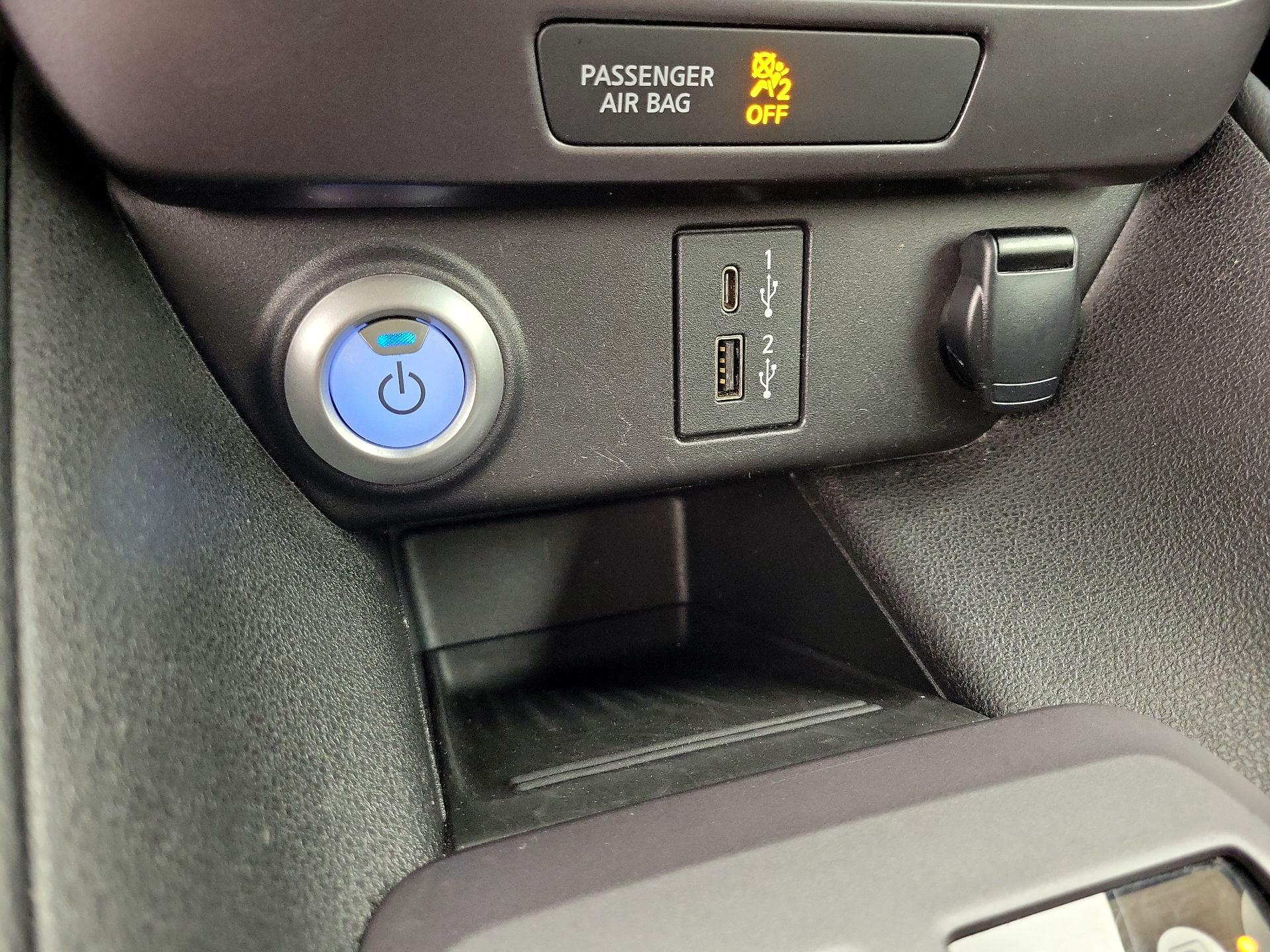 Thumbnail: 2024 Nissan Leaf - 18