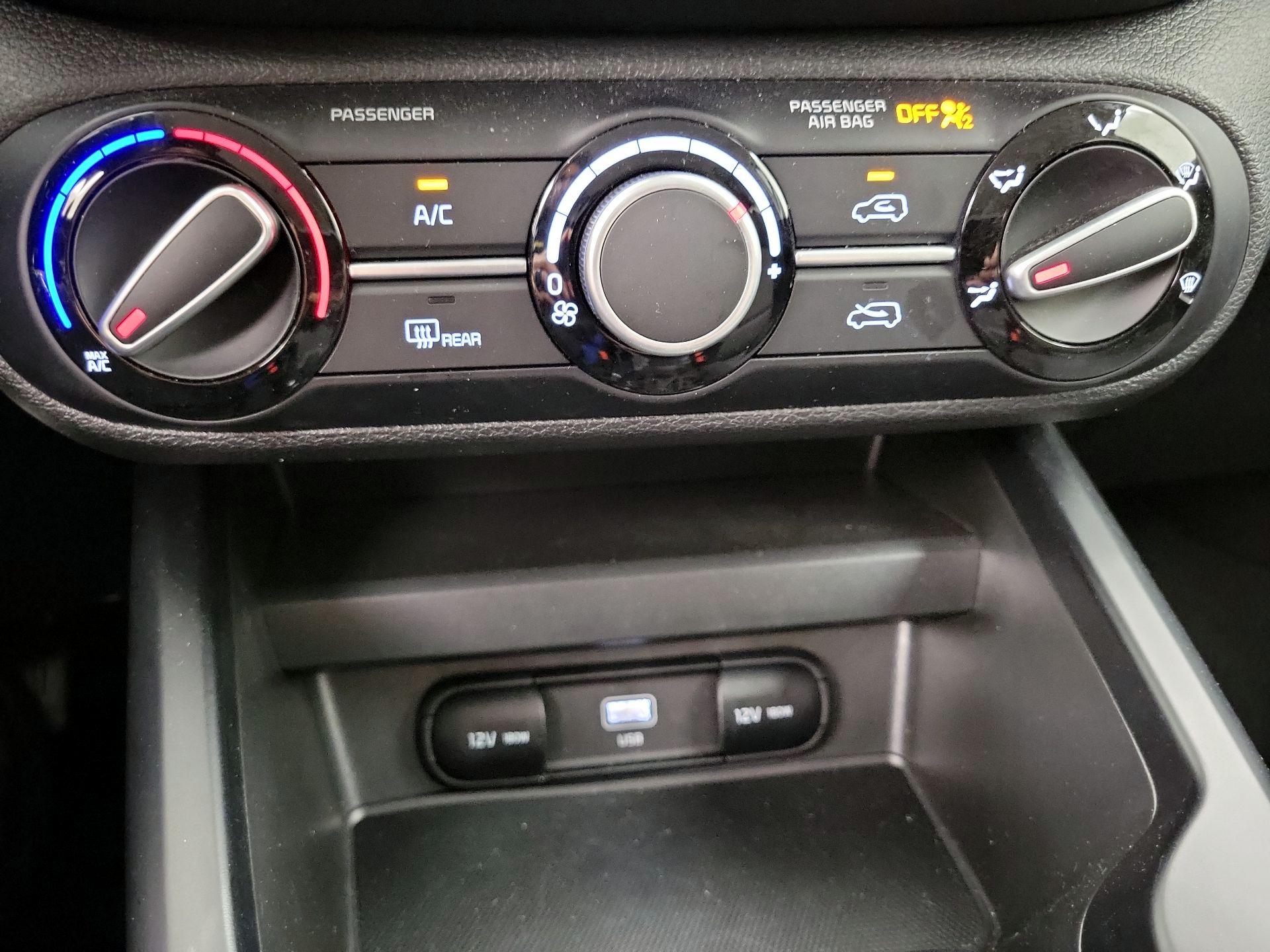 Thumbnail: 2025 Kia Soul - 16