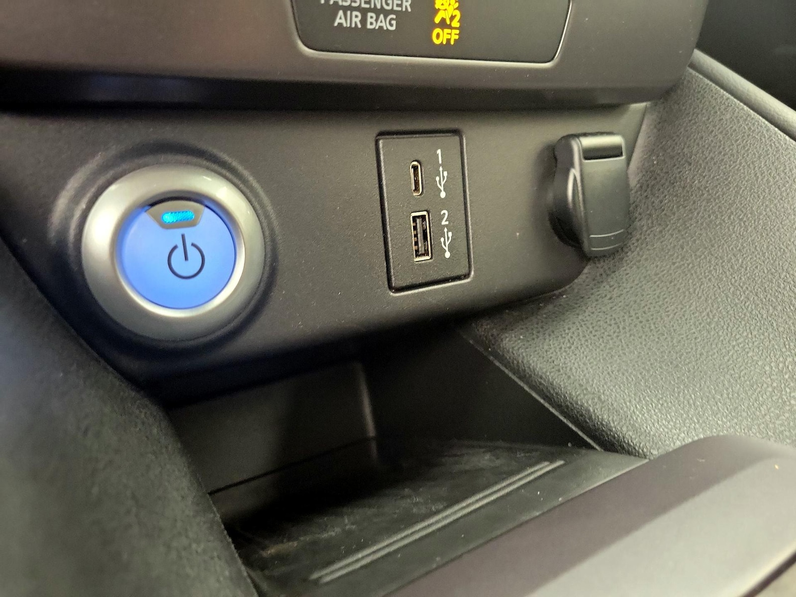 2024 Nissan LEAF S - Photo 19