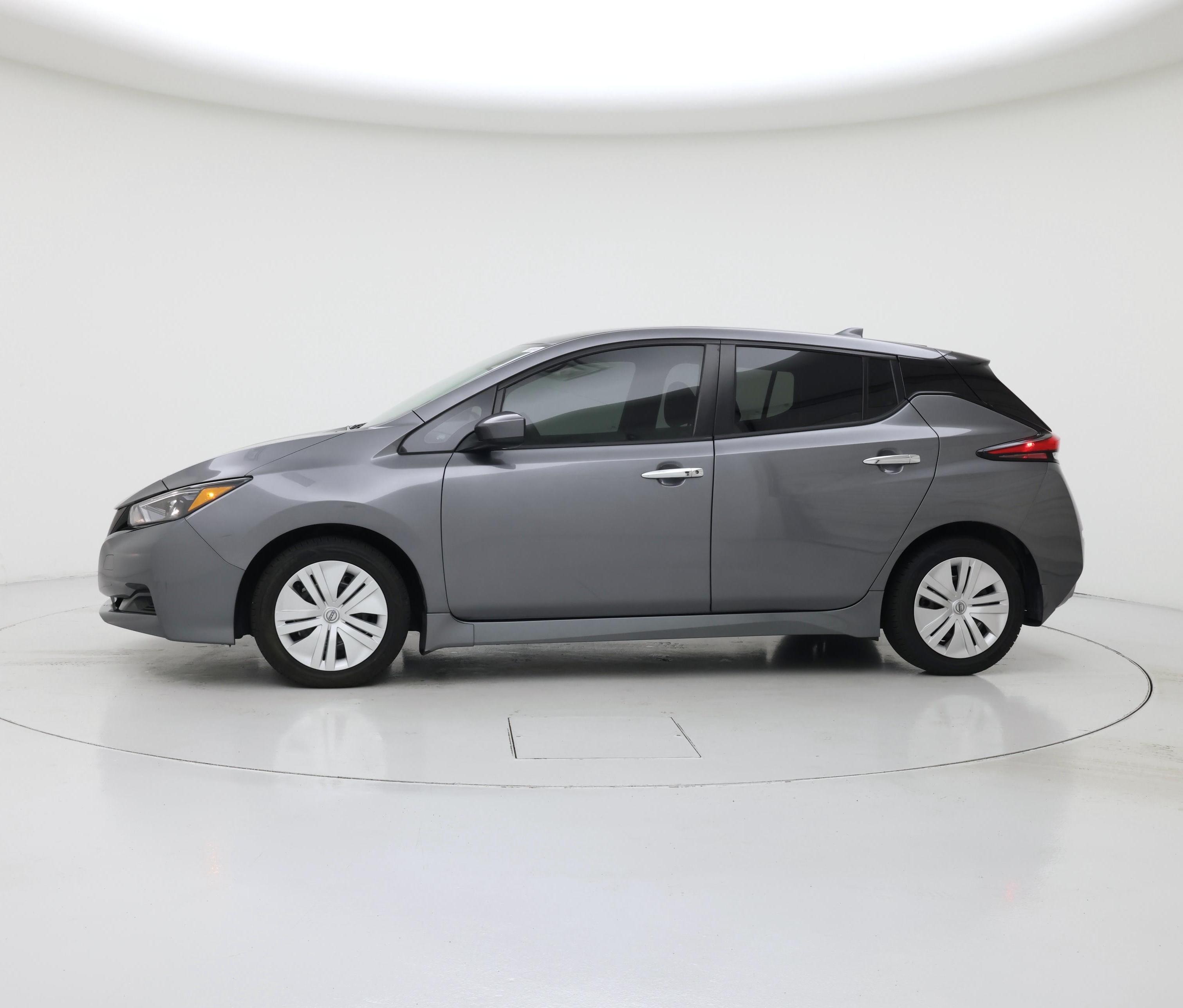 Thumbnail: 2024 Nissan Leaf - 3