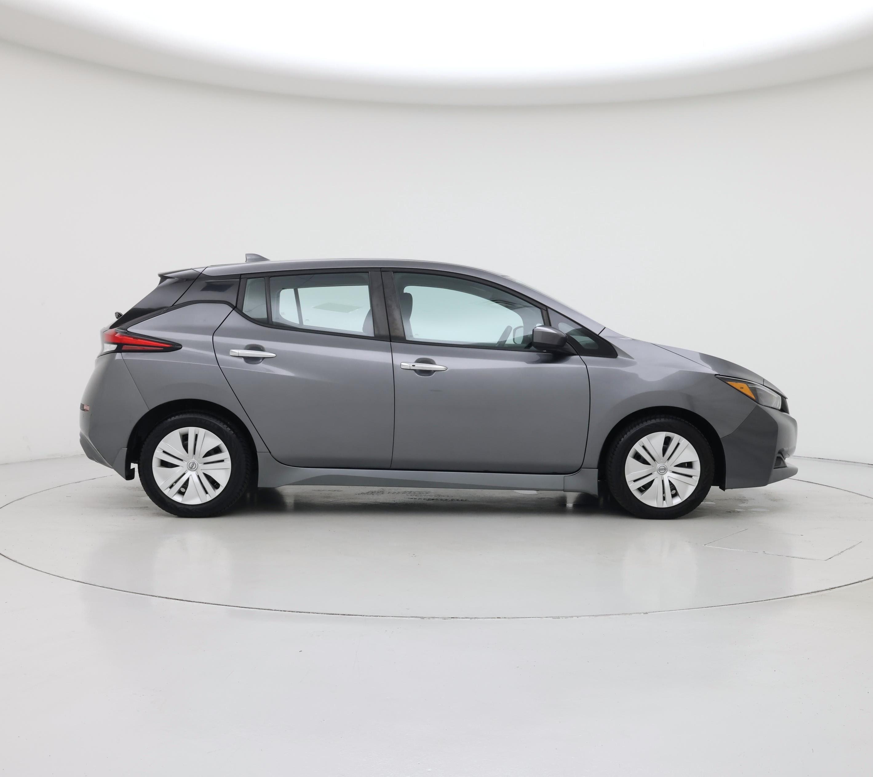 Thumbnail: 2024 Nissan Leaf - 7