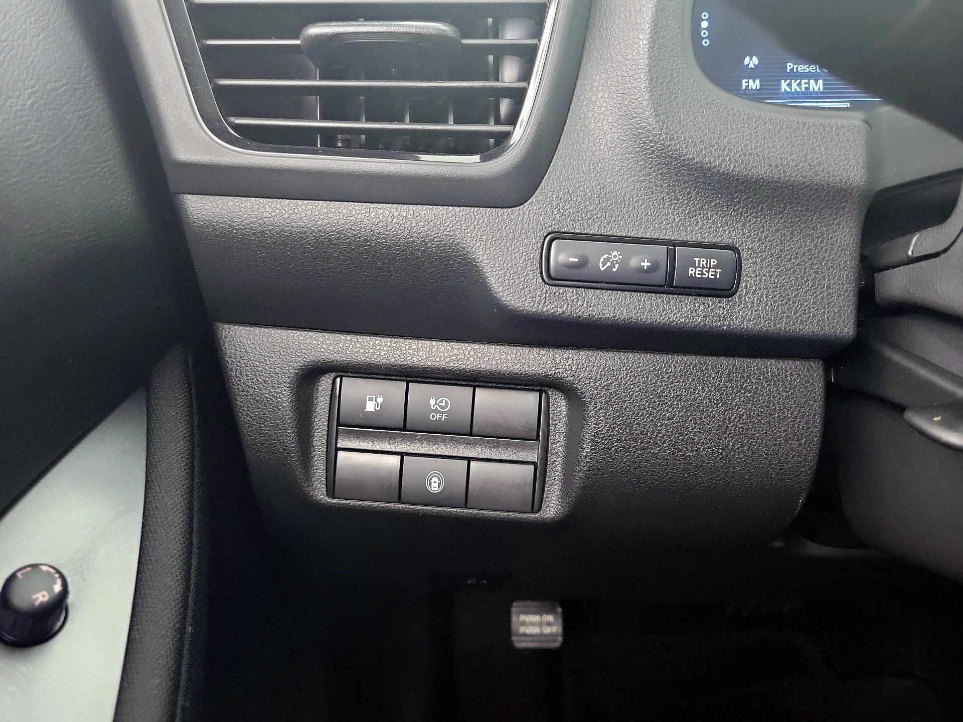 Thumbnail: 2024 Nissan Leaf - 13