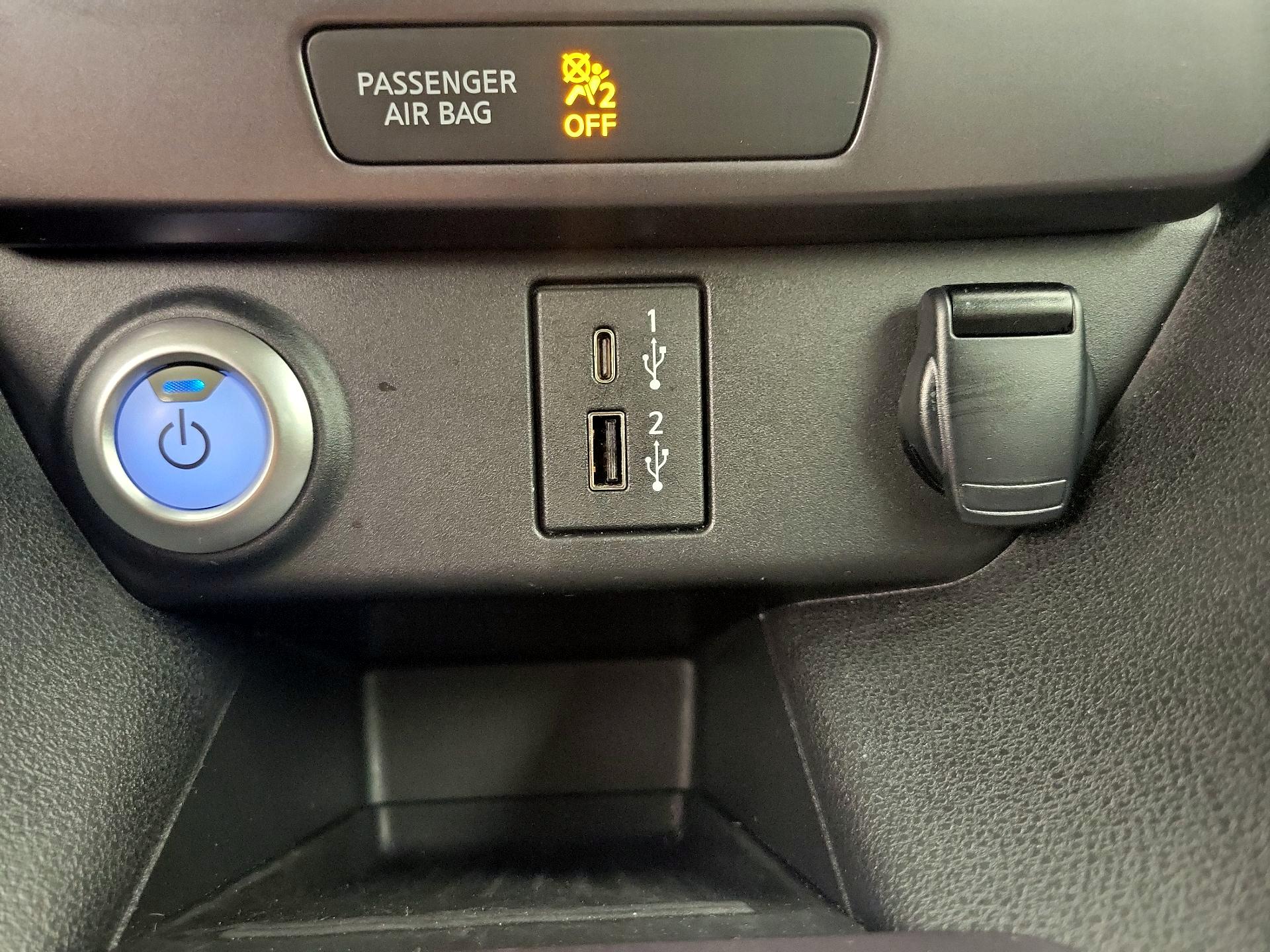 Thumbnail: 2024 Nissan Leaf - 18