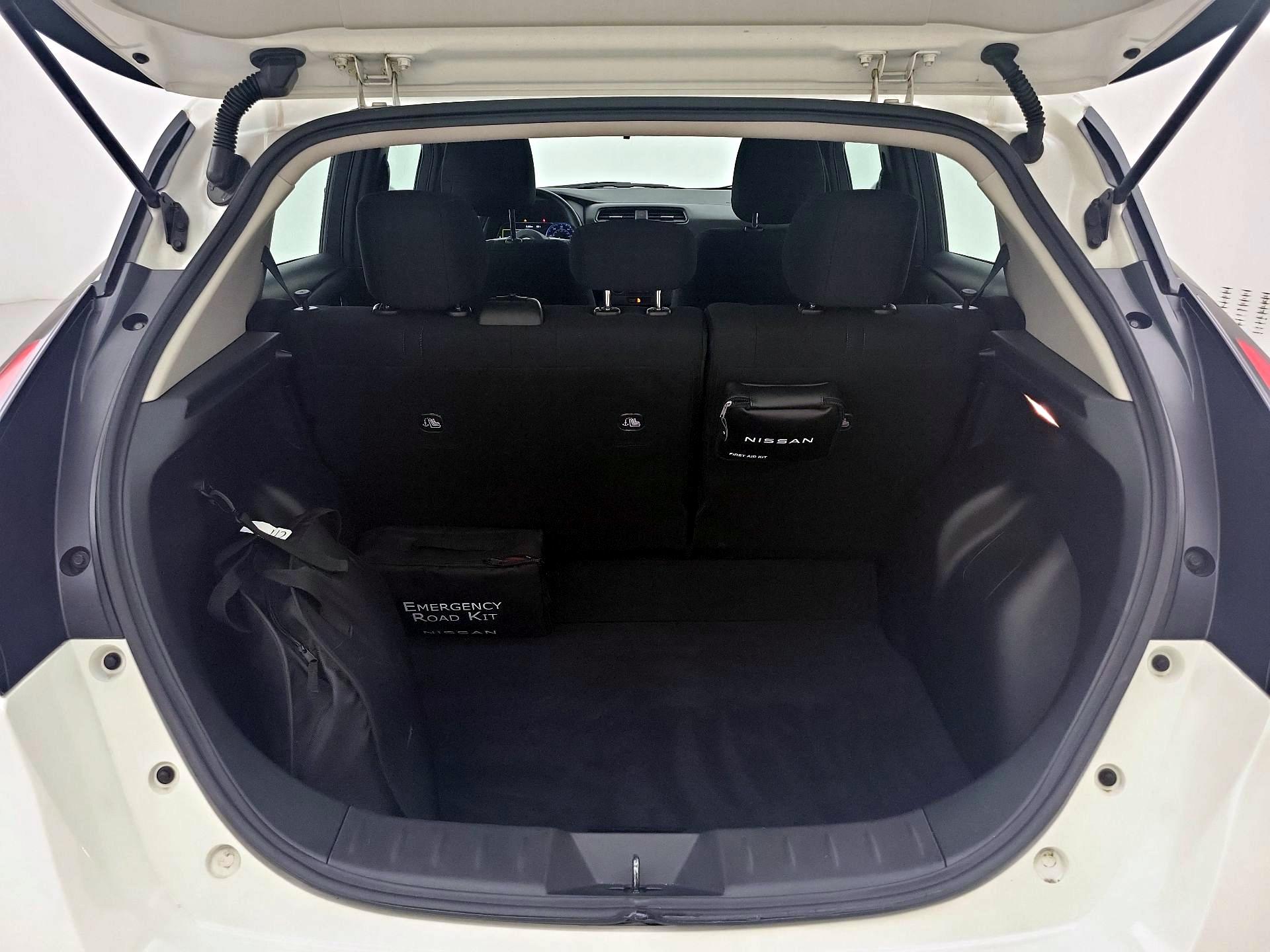 Thumbnail: 2024 Nissan Leaf - 20