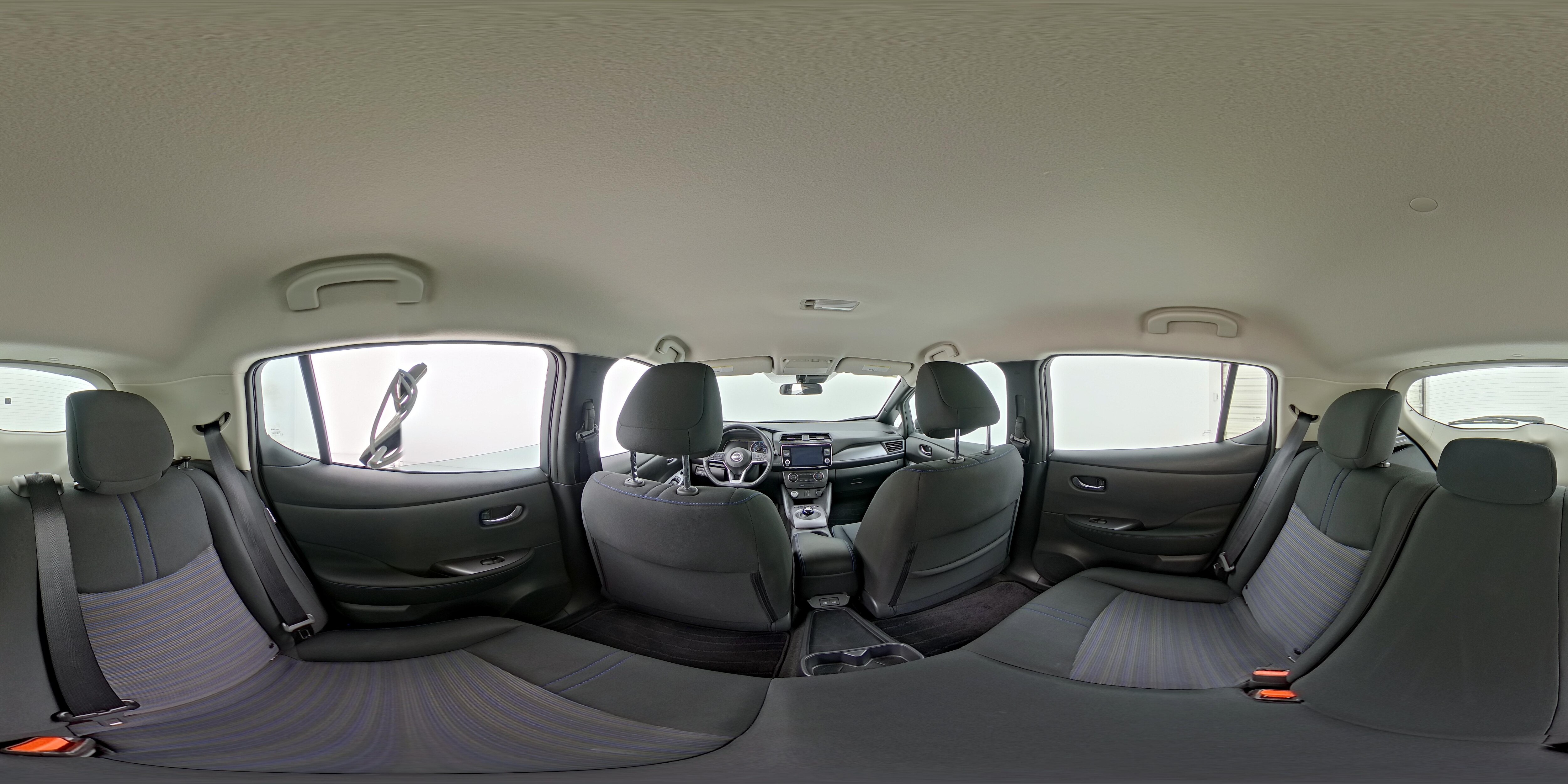 2025 Nissan Leaf S - Photo 25