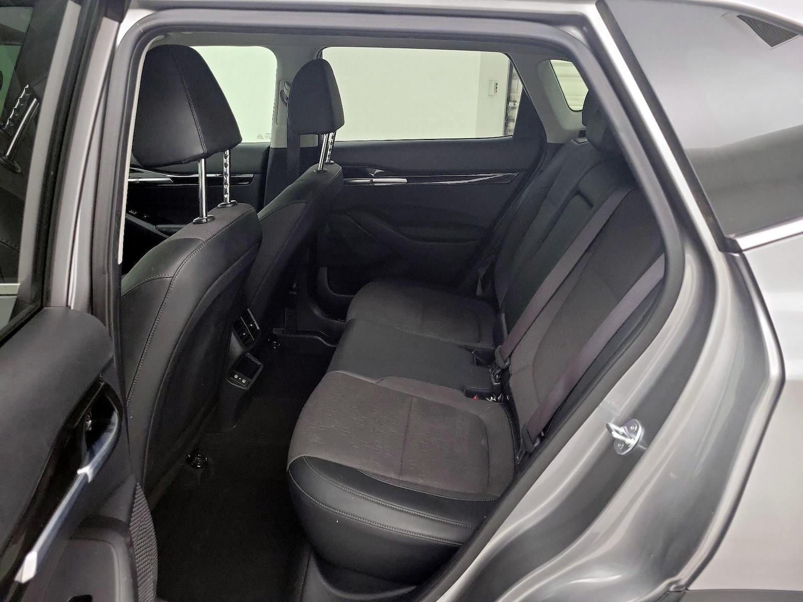 2024 Kia Seltos S - Photo 20