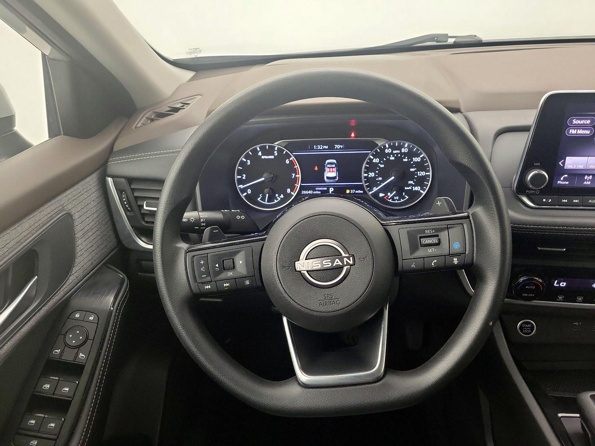 Thumbnail: 2023 Nissan Rogue - 10