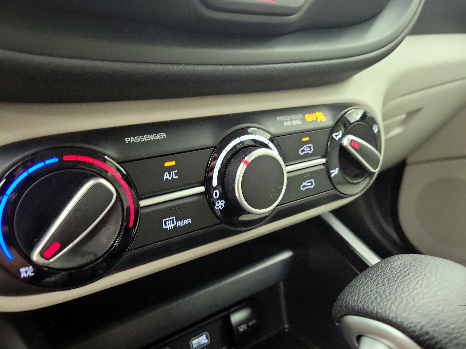 Thumbnail: 2025 Kia Soul - 16