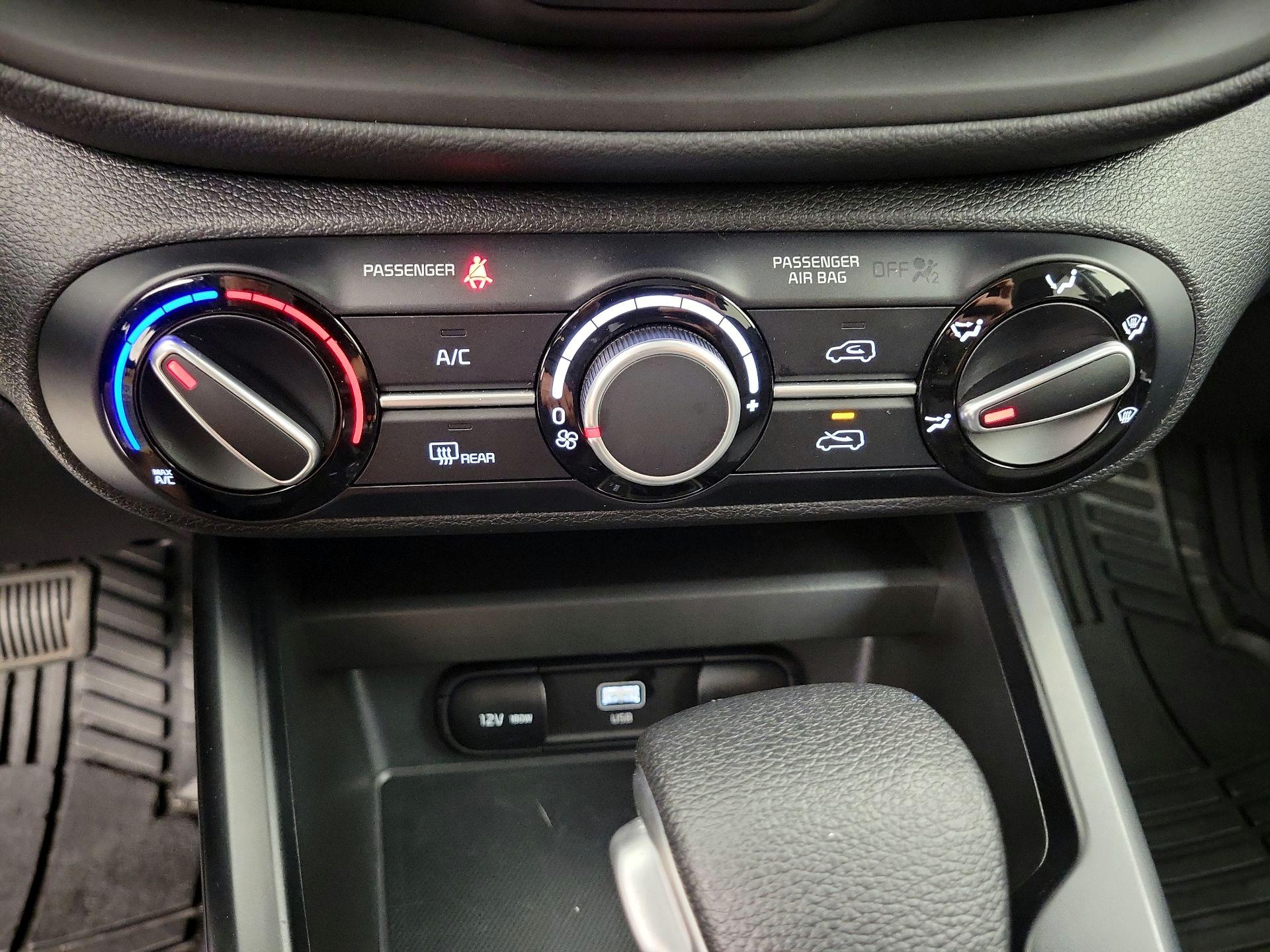 Thumbnail: 2025 Kia Soul - 16