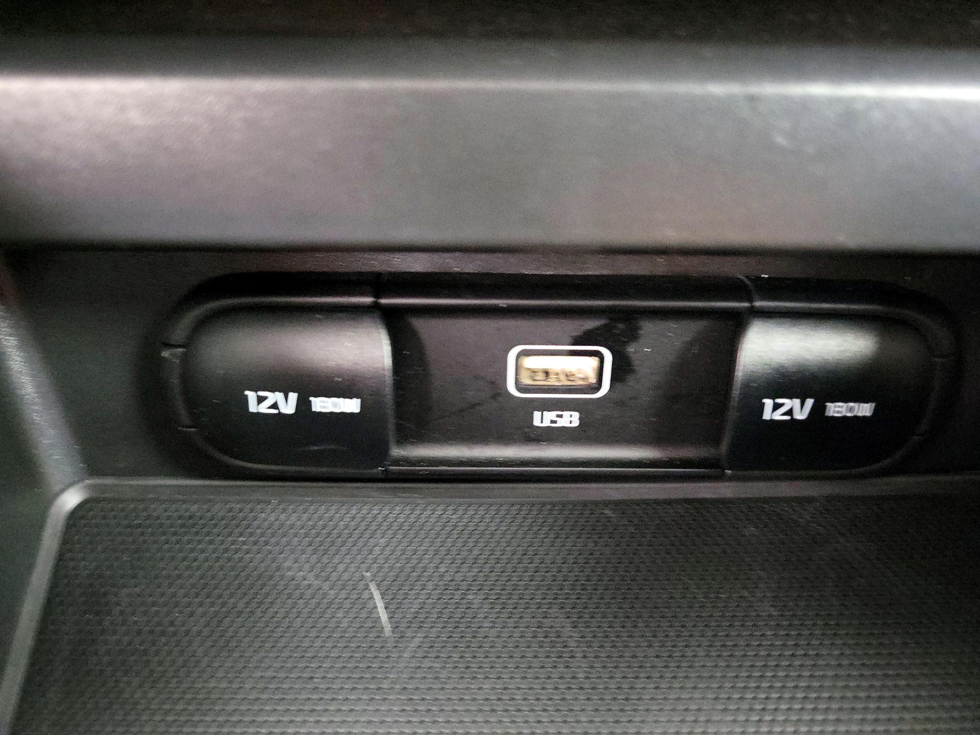 Thumbnail: 2025 Kia Soul - 18