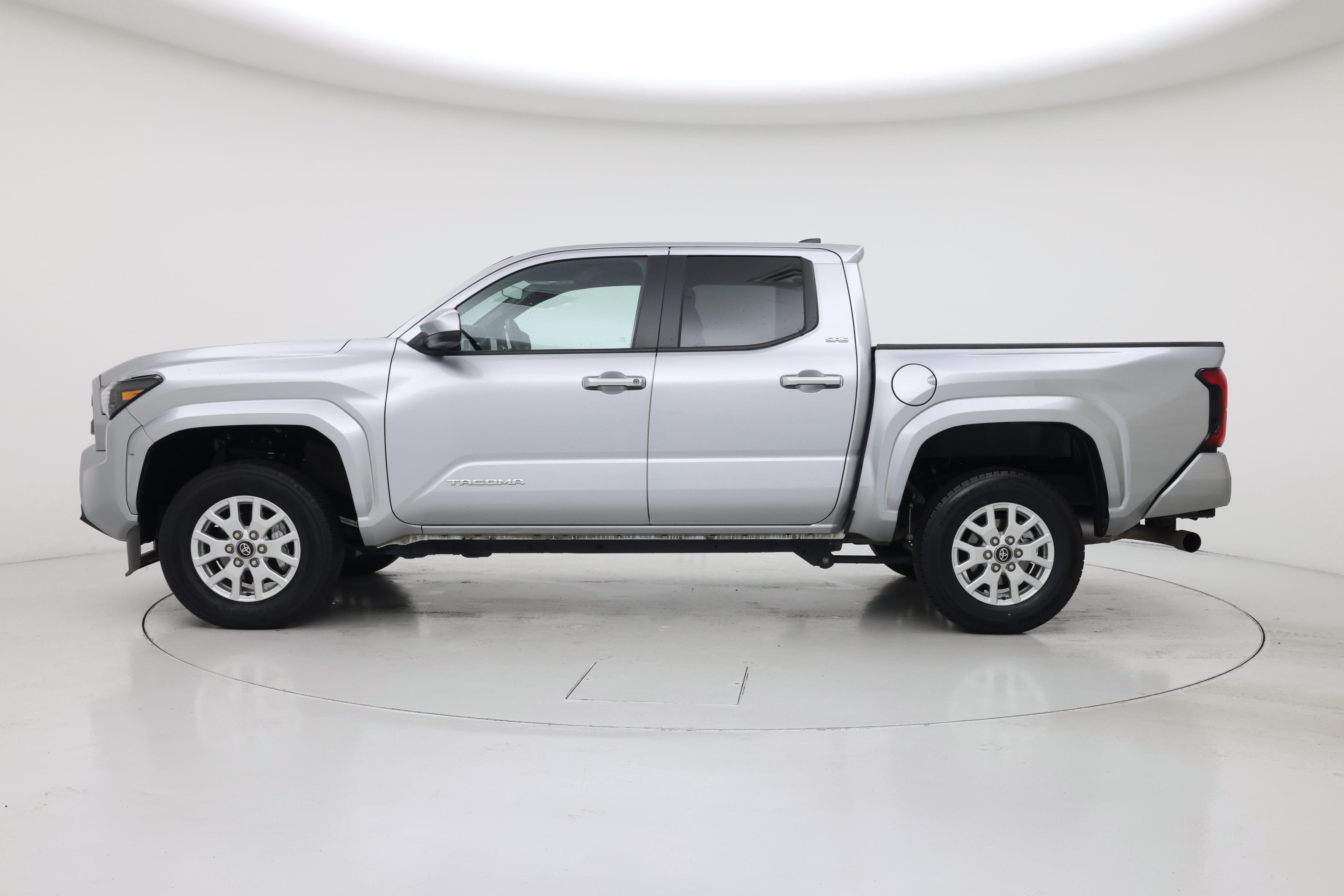 Thumbnail: 2025 Toyota Tacoma - 3