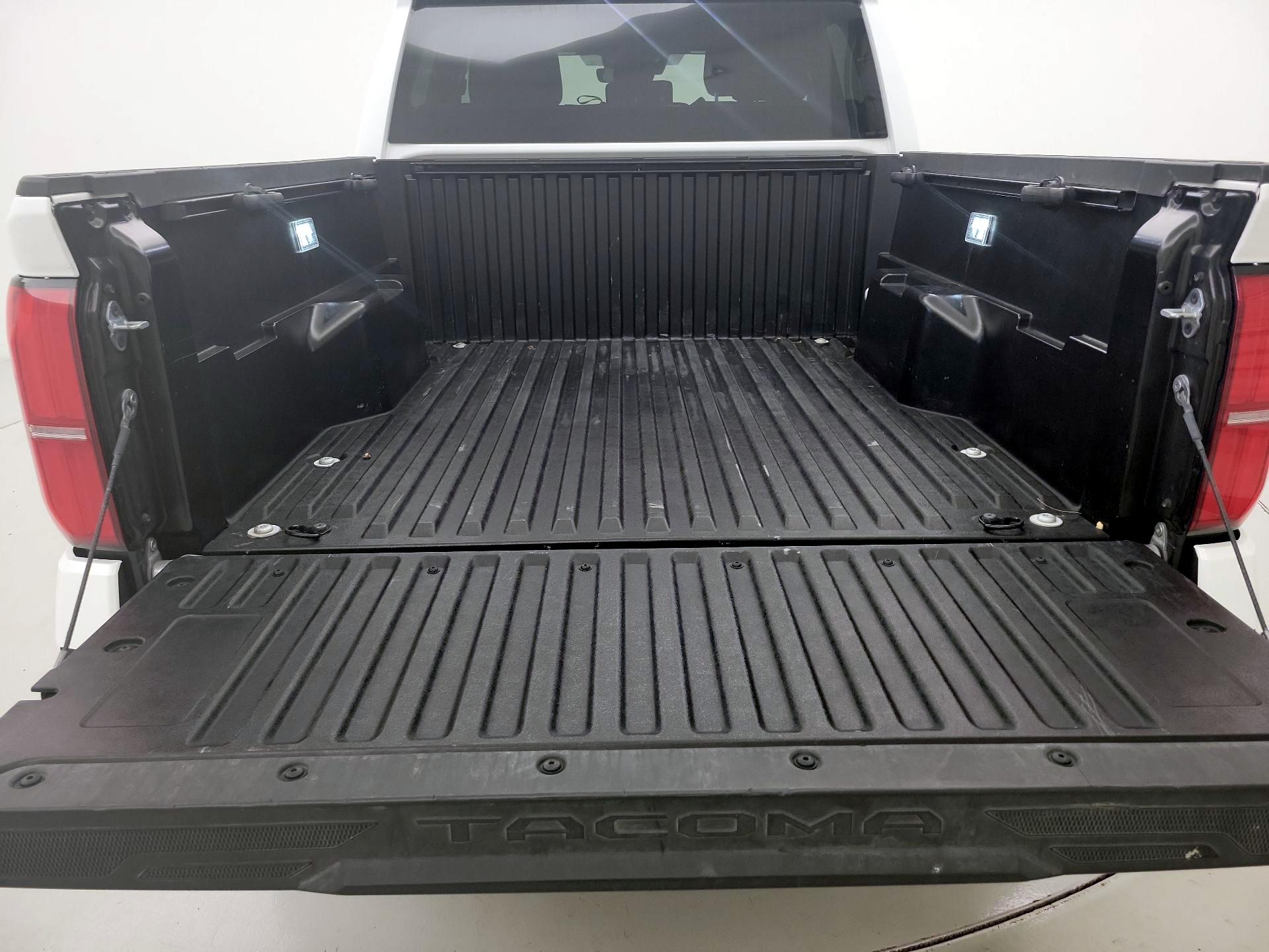 Thumbnail: 2025 Toyota Tacoma - 20